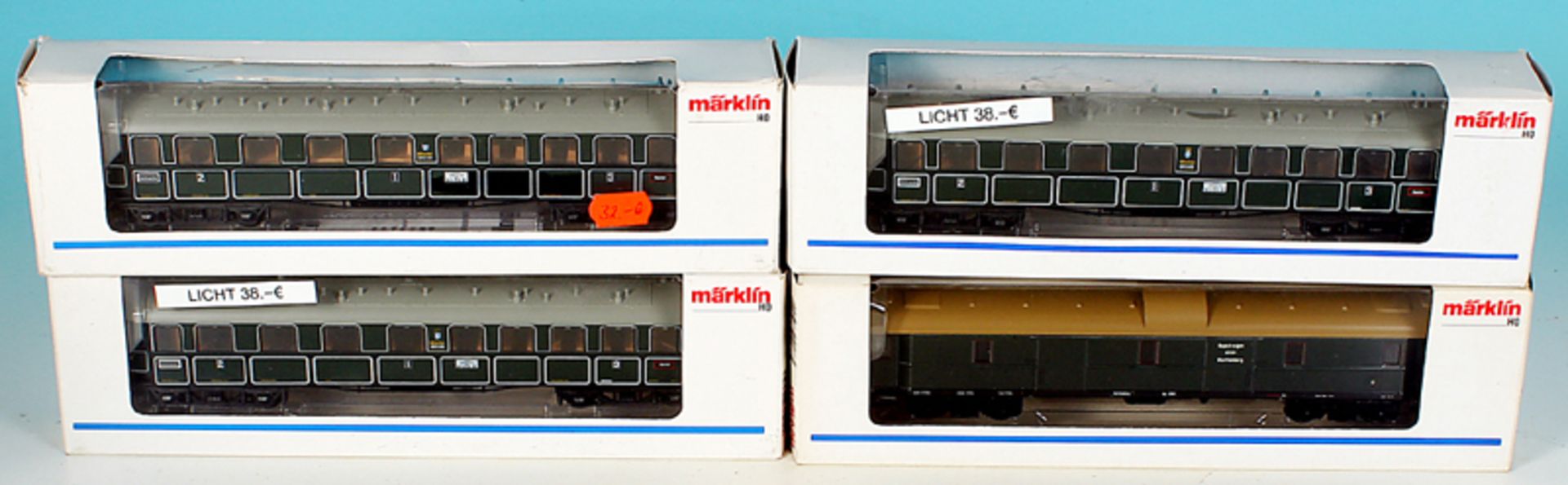 4 MARKLIN Personen/Packwagen