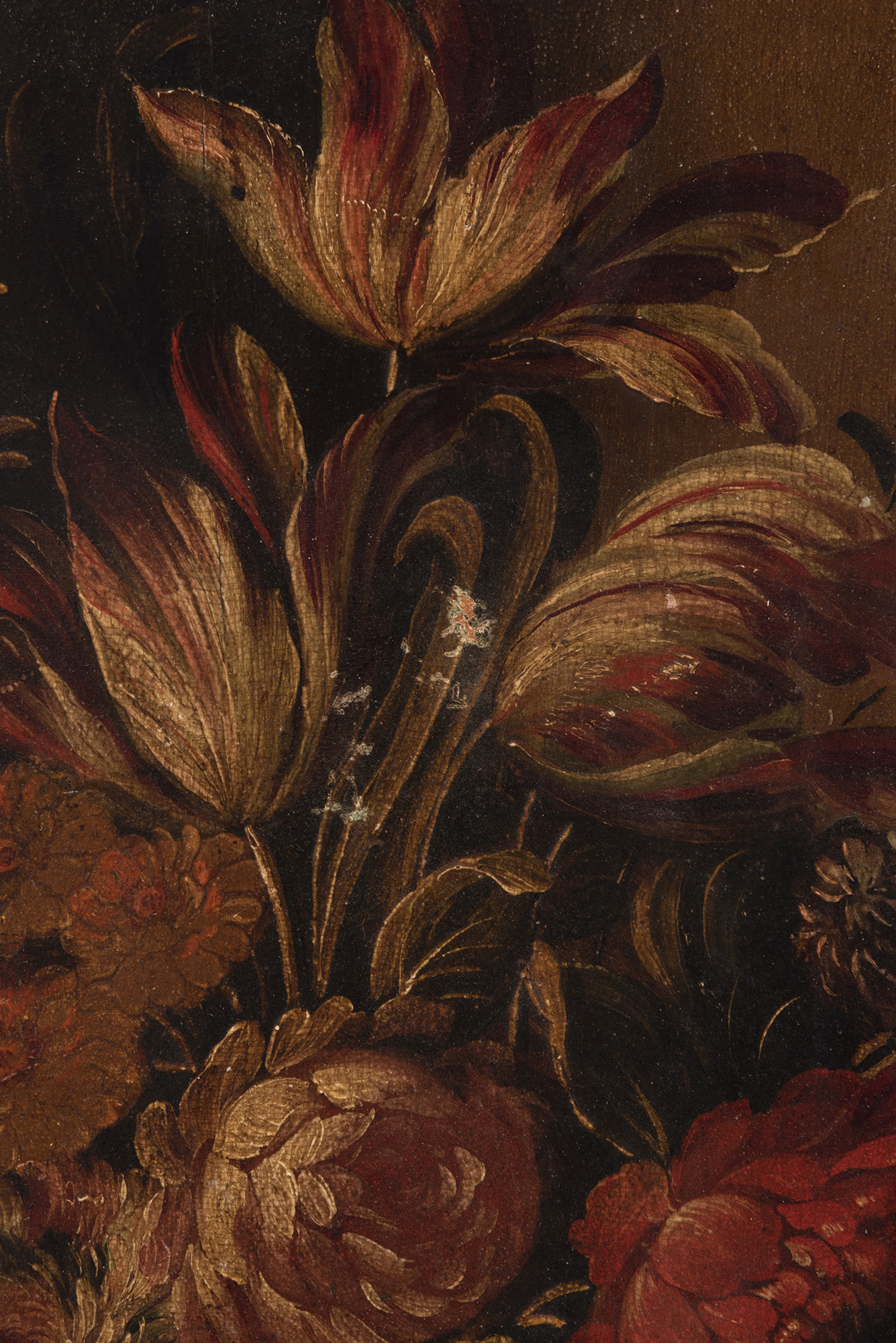 Spanish School, Followed by BARTOLOMÉ PÉREZ; XVII century. "Still life with flowers". Oil on - Image 3 of 5