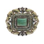 JAUME MERCADÉ QUERALT (Valls 1889 - Barcelona 1967). Brooch in silver and 18kt yellow gold with a