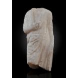 Sculpture togada. Rome, Republican Period, II-I centuries B.C. Marble. Measures: 112 x 47 x 39 cm.