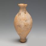 Roman ointment. I-III Century A.D. Terracotta. Measurements: 9,5 x 4,5 cm . Terracotta vessel with