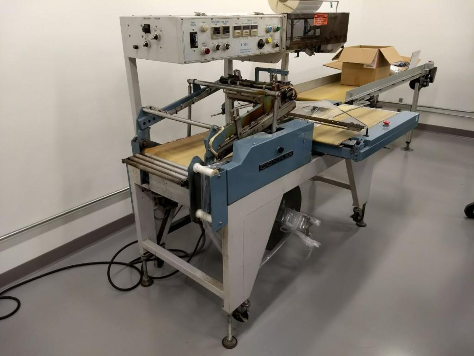 Conflex Packaging E250 Automatic L Bar Sealer