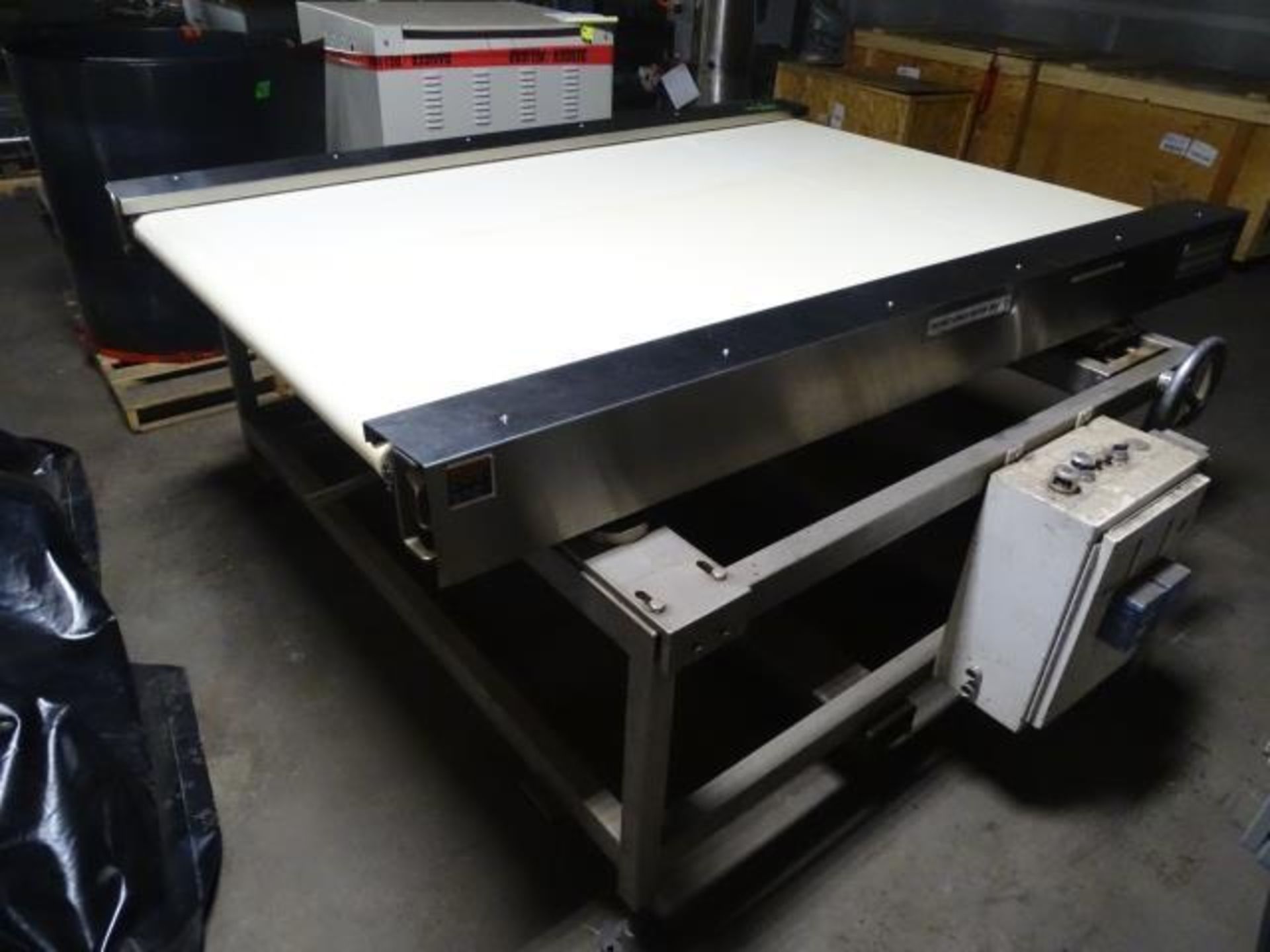Martens SS Smooth Top Spreader Conveyor Table