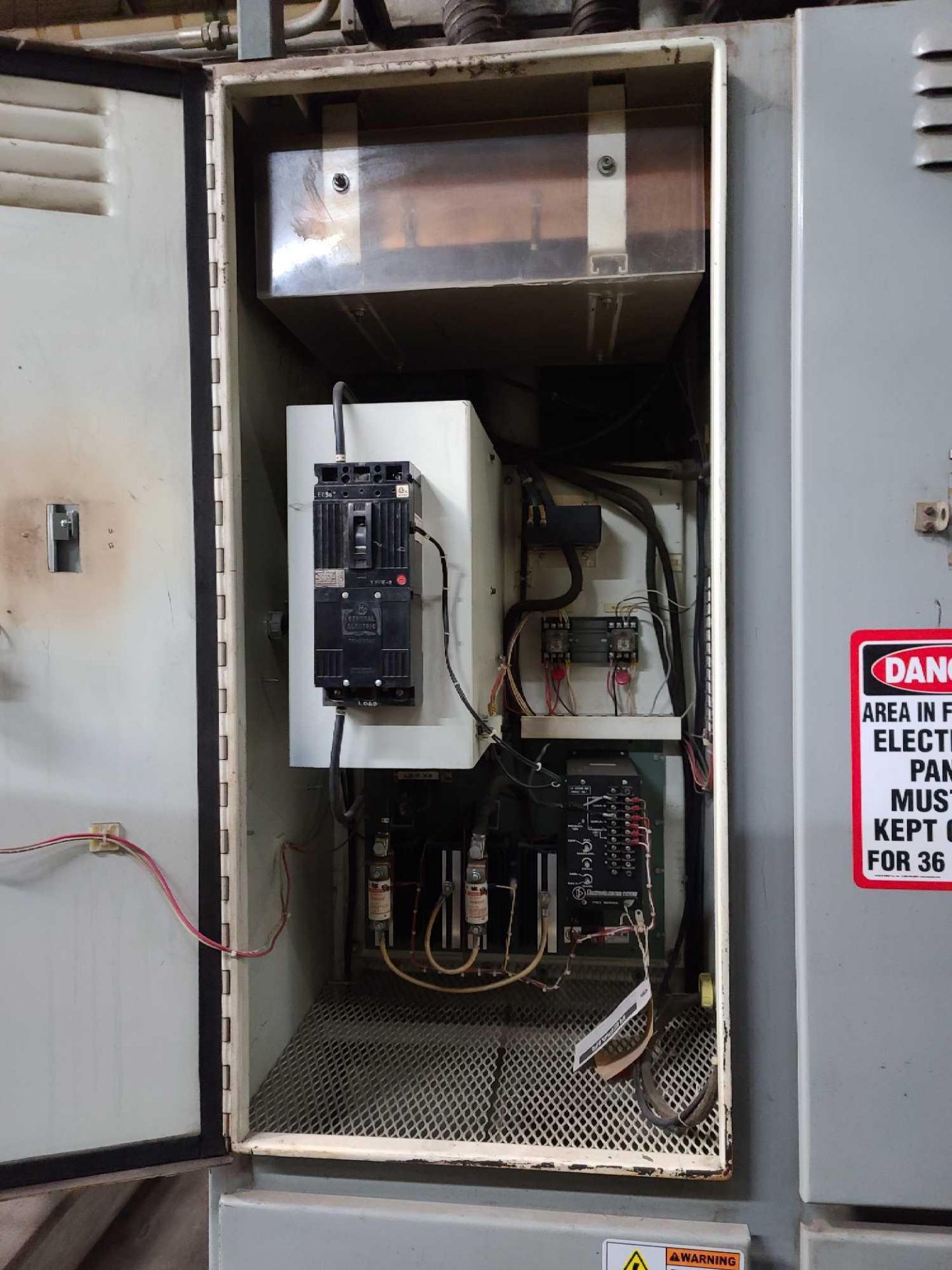 Double Sided Electrical Panel and Contents - Image 4 of 4