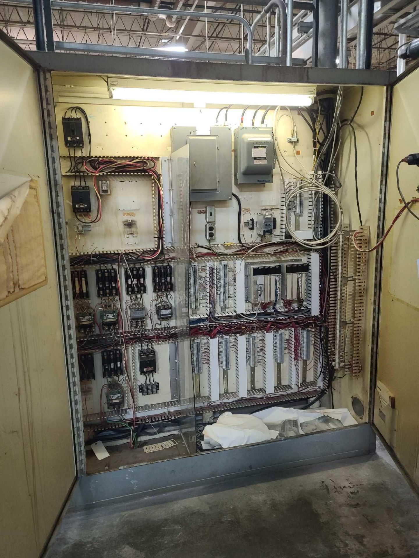 Electrical Panel with Contents - Image 3 of 3