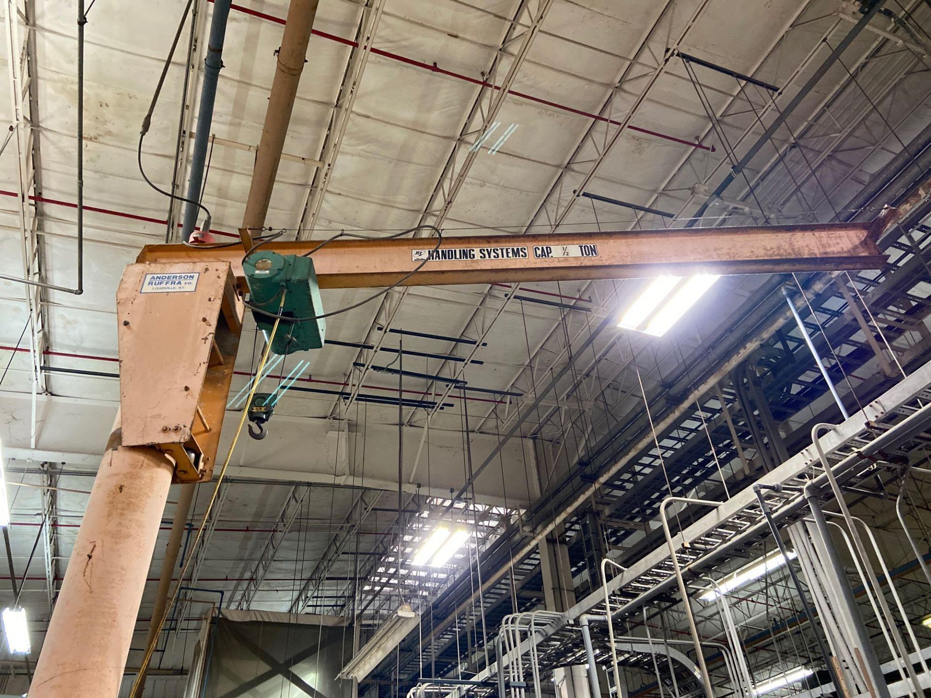 Anderson Ruffra Swing Arm Crane with 1/2 Ton Hoist
