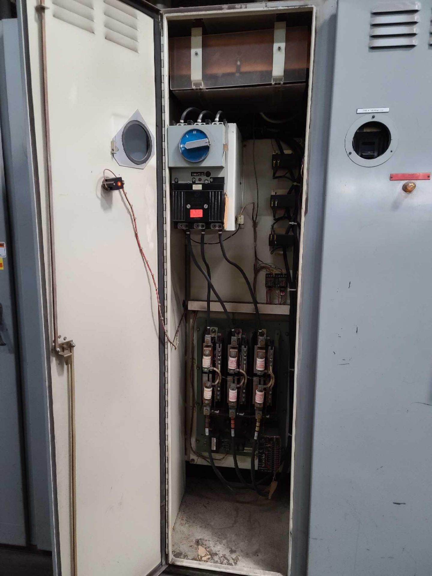 Double Sided Electrical Panel and Contents - Image 3 of 3