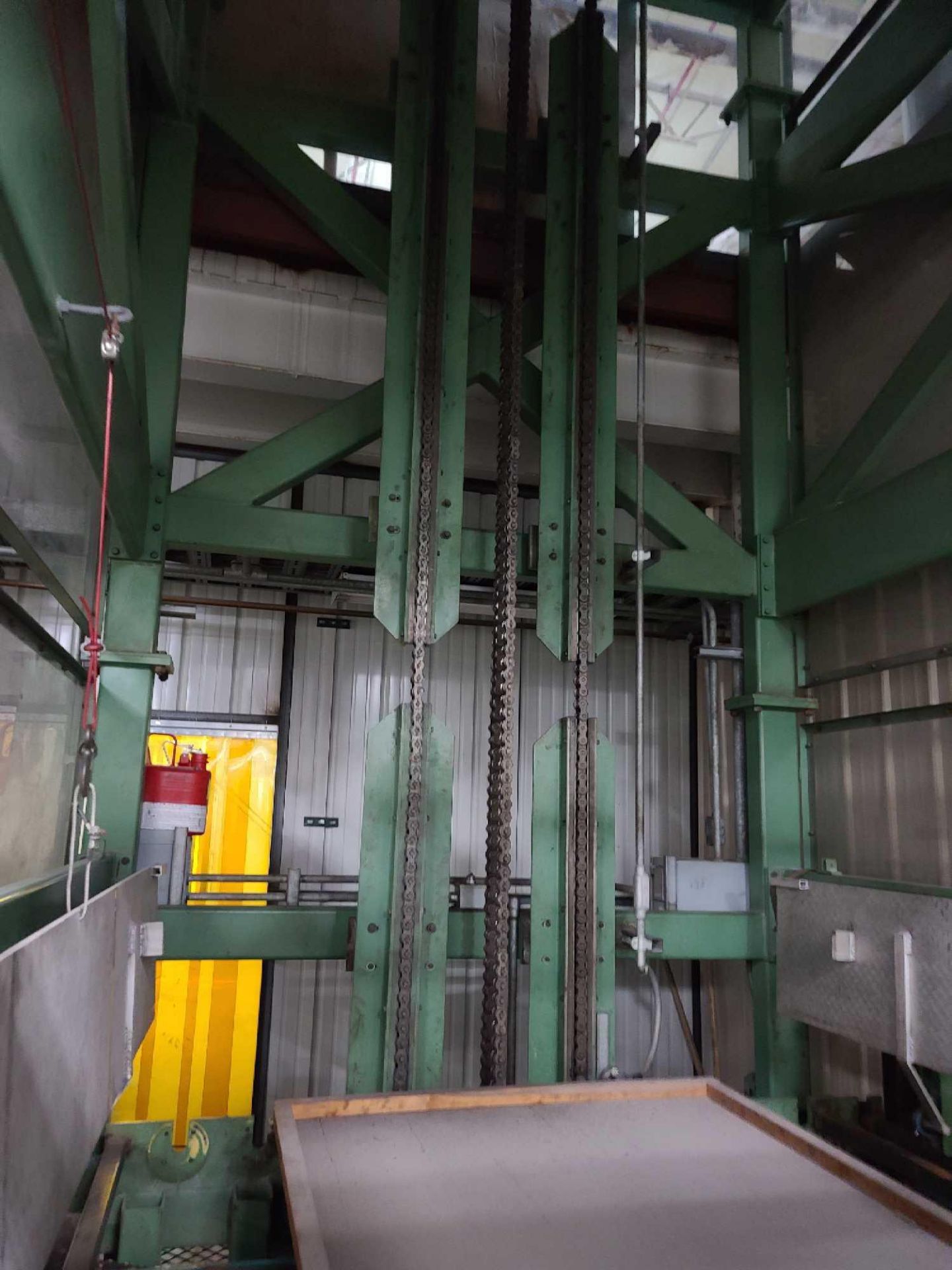 Vertical Accumulation Conveyor - Image 4 of 4