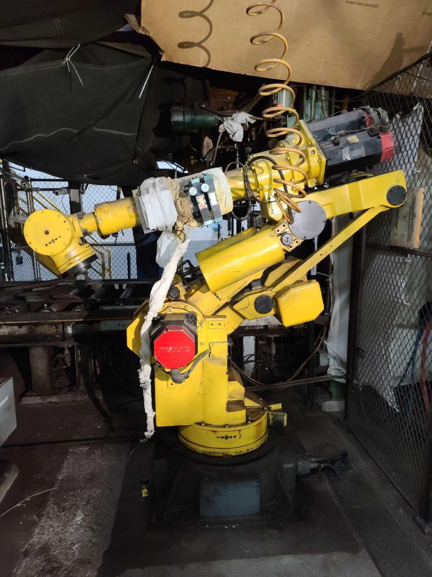 Fanuc S-420F Robotic Arm with Teach Pendant and Controls - Image 3 of 4