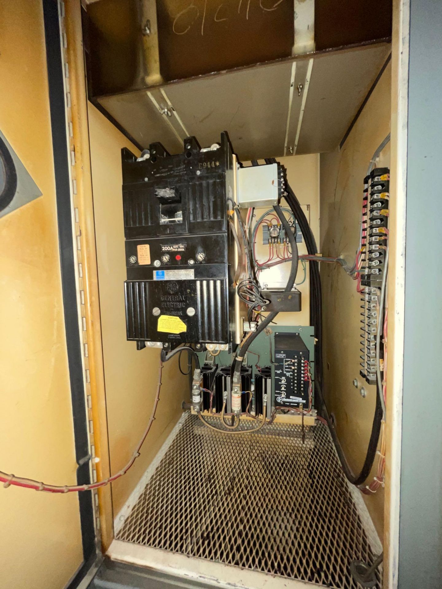 Glass Pane Bending Oven Furnace with Electrical Cabinets - Image 24 of 68
