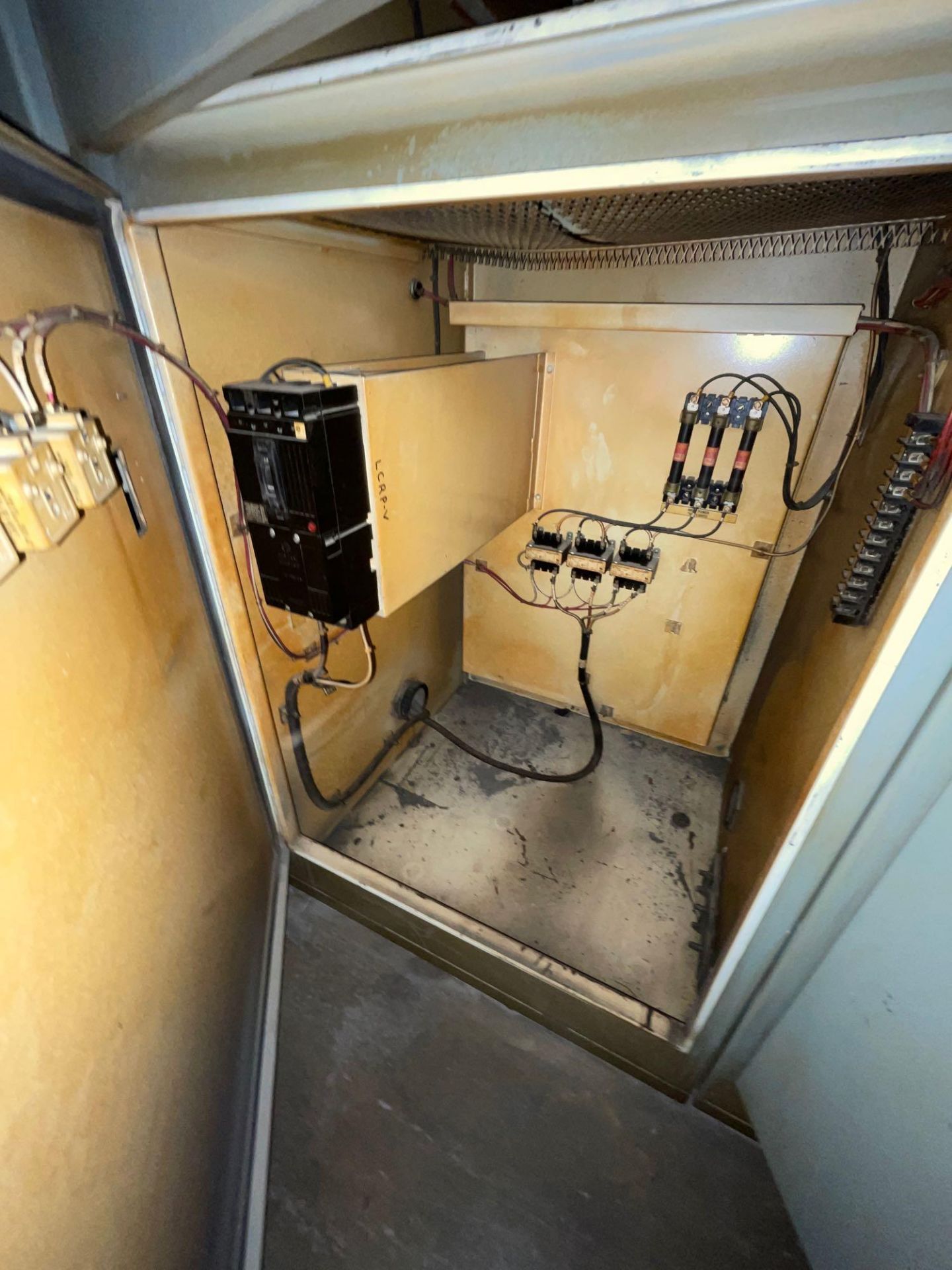 Glass Pane Bending Oven Furnace with Electrical Cabinets - Image 22 of 68