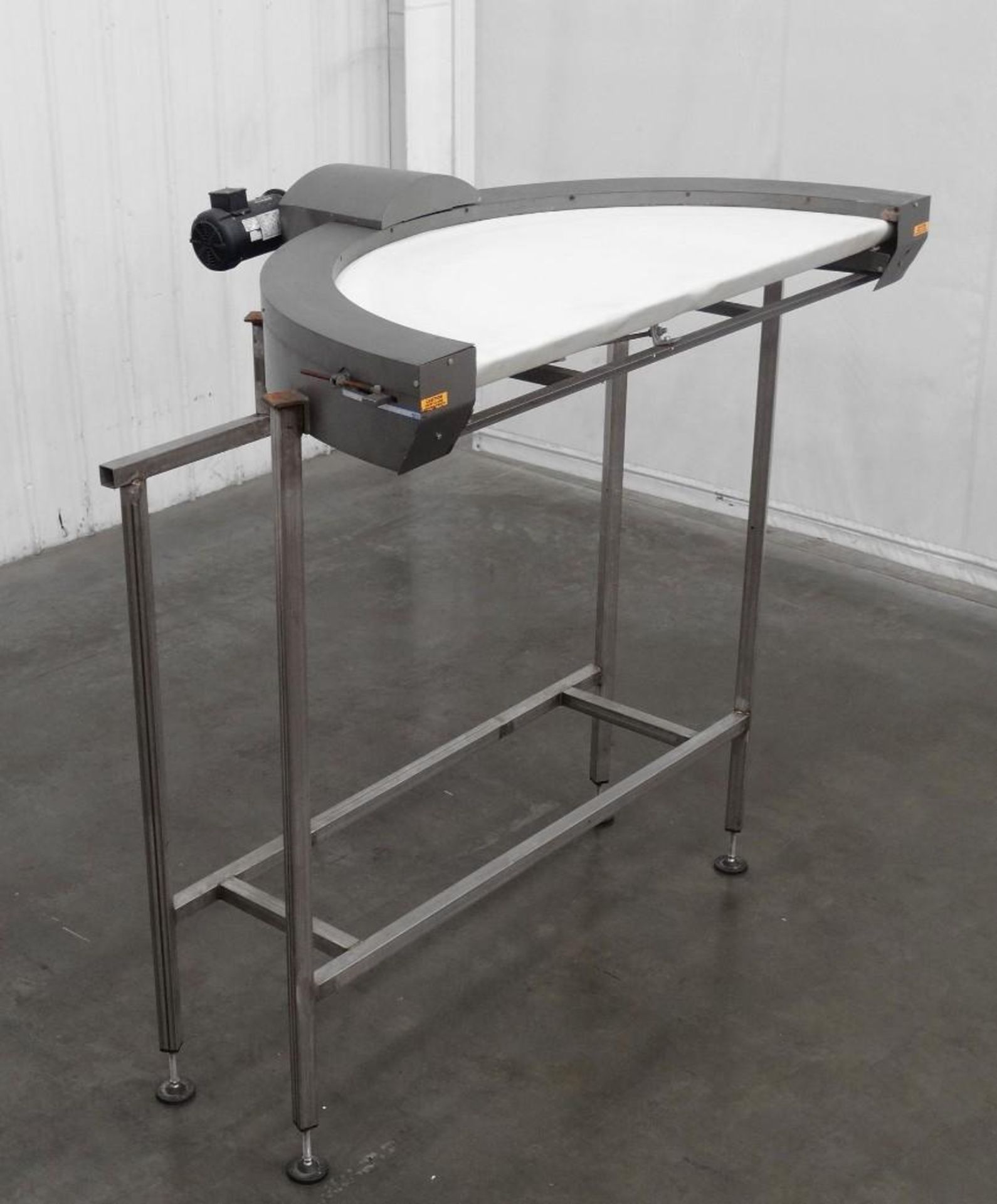 JanTec 180 Degree Transfer Conveyor