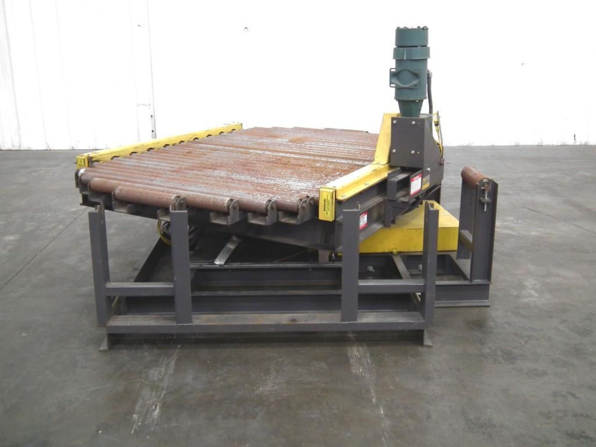 Hytrol Turntable for Full Pallets 90 Degree motion - Image 4 of 6