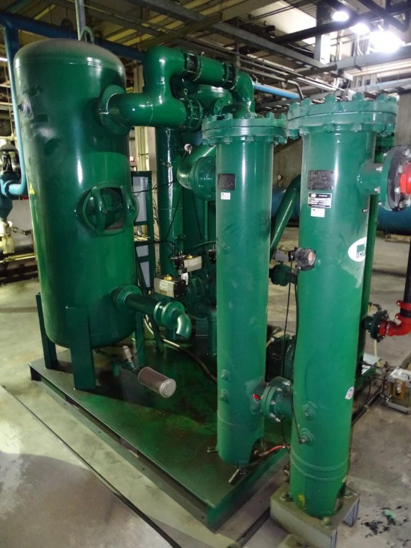 iCP Compressors iDBPE-2000 Dual Tower Heat Reactivated Desiccant Air Dryer - Image 10 of 11