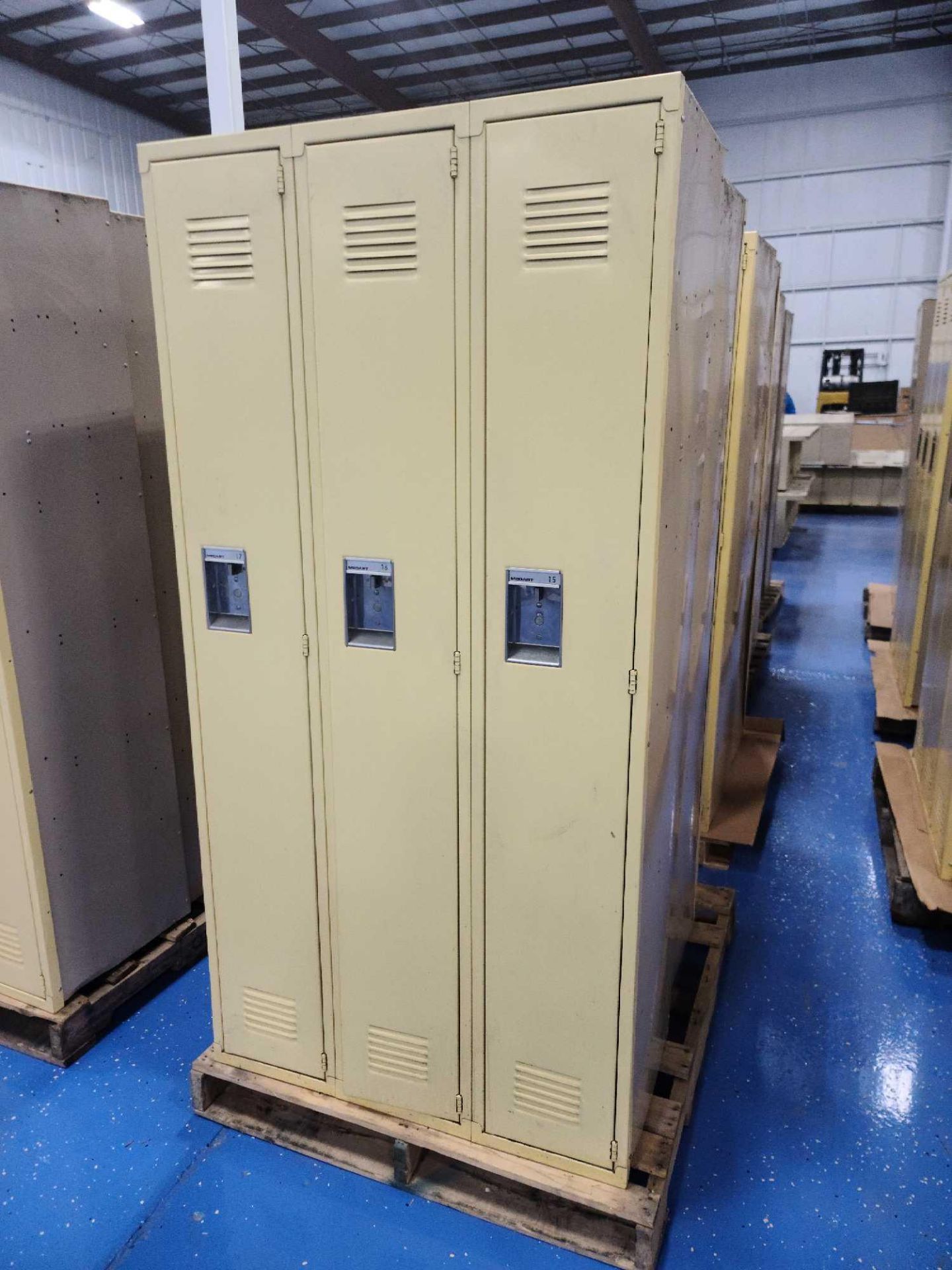 (6) Medart Single Tier Lockers