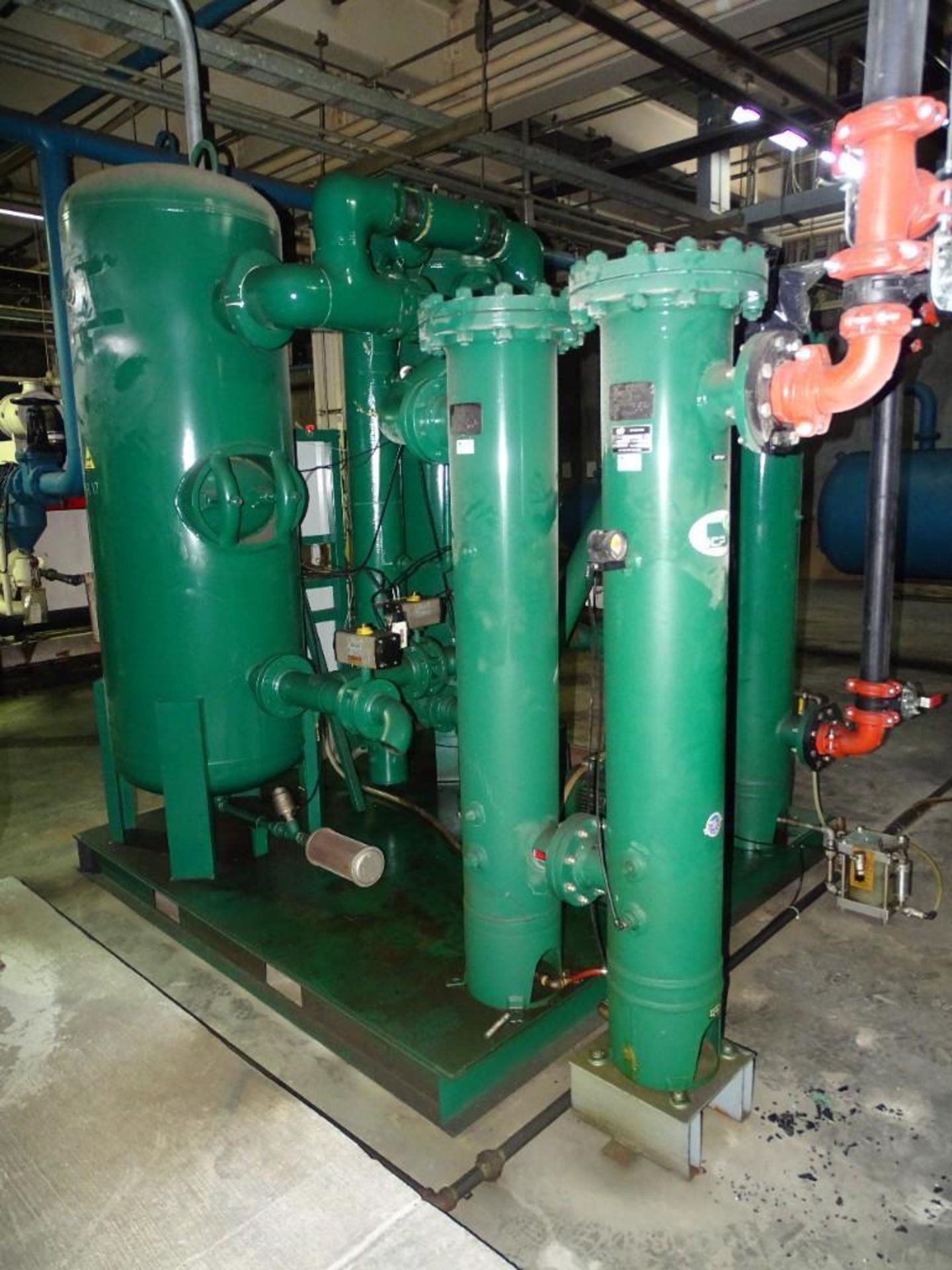 iCP Compressors iDBPE-2000 Dual Tower Heat Reactivated Desiccant Air Dryer - Image 3 of 11