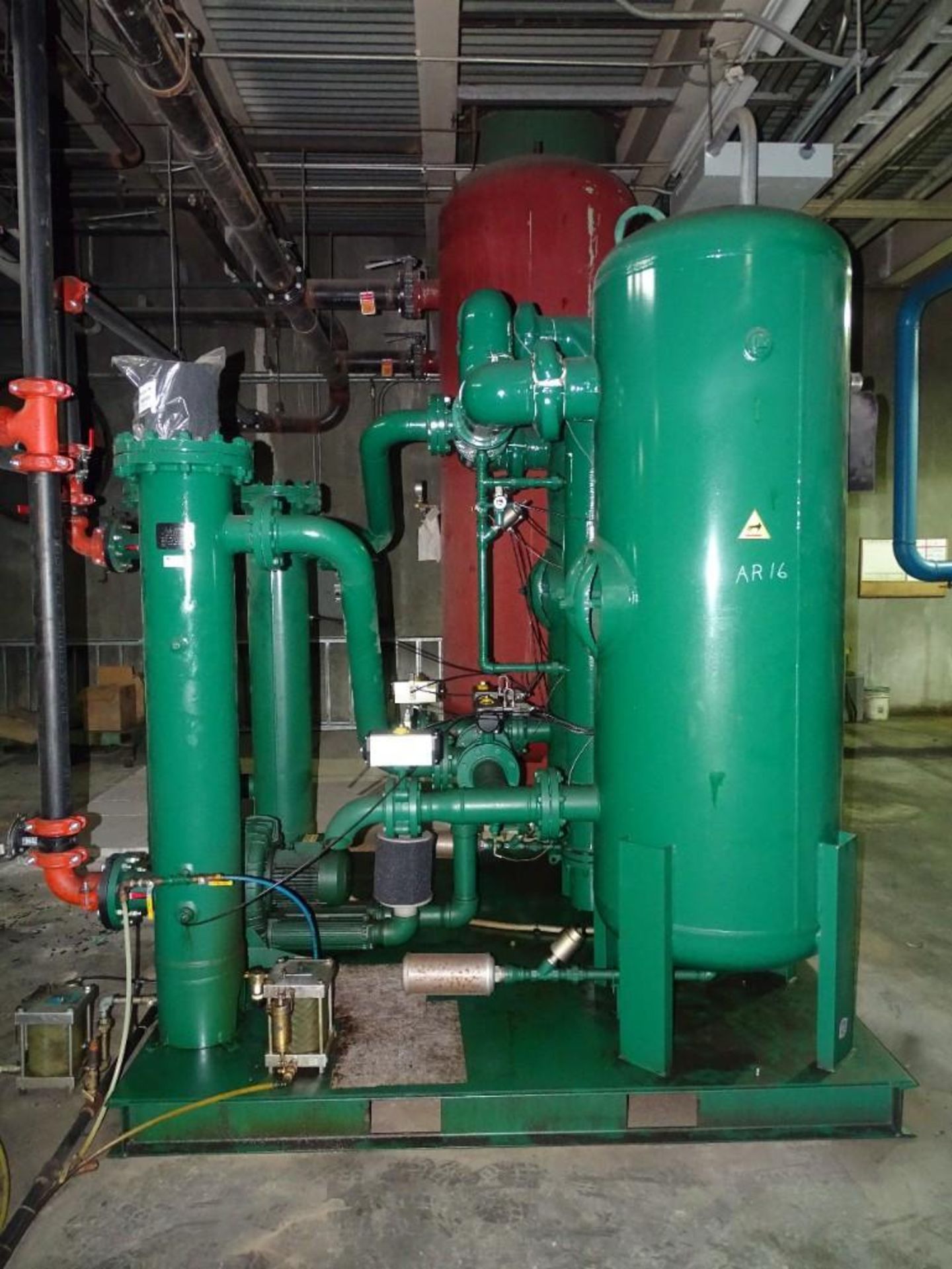 iCP Compressors iDBPE-2000 Dual Tower Heat Reactivated Desiccant Air Dryer - Image 2 of 11