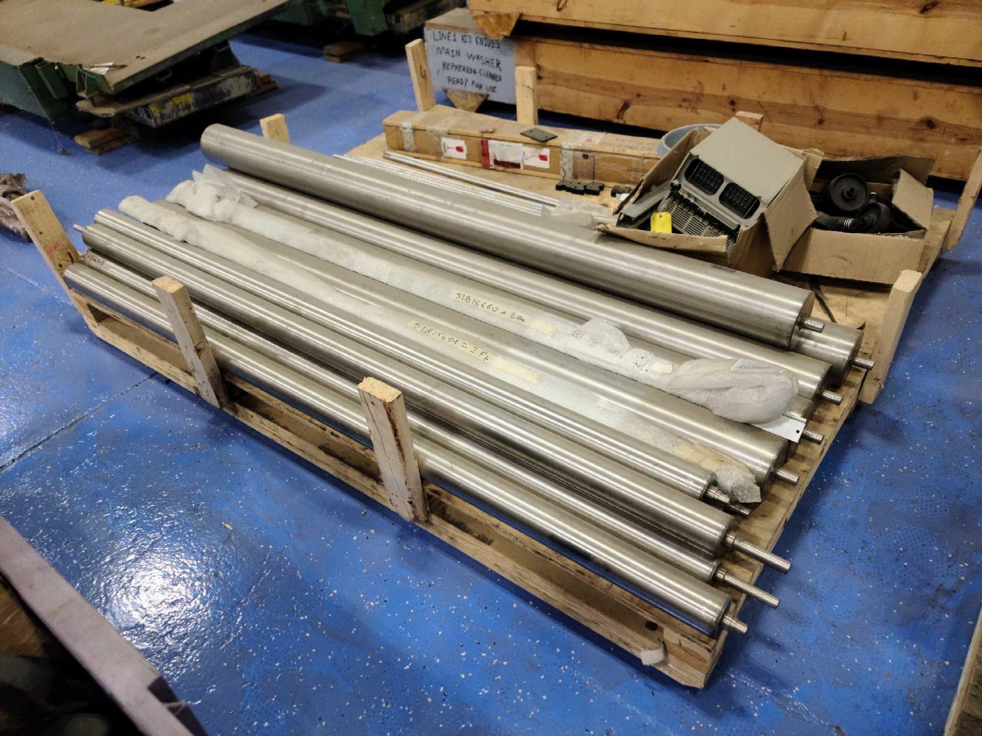 Pallet of Aluminum Rollers and Other Miscellaneous Parts