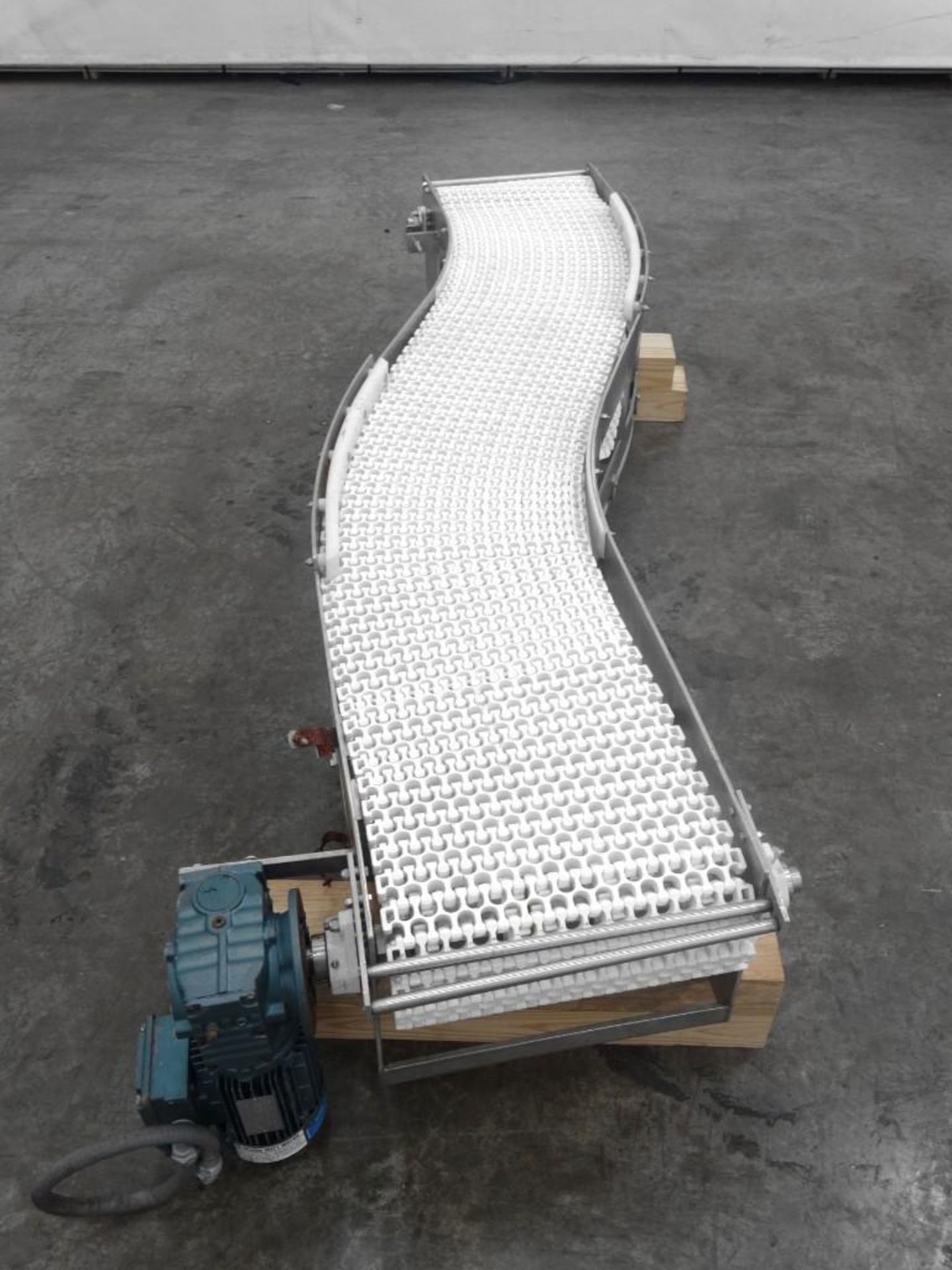 Plastic Mat Top Conveyor 92" Long x 16" Wide - Image 4 of 7