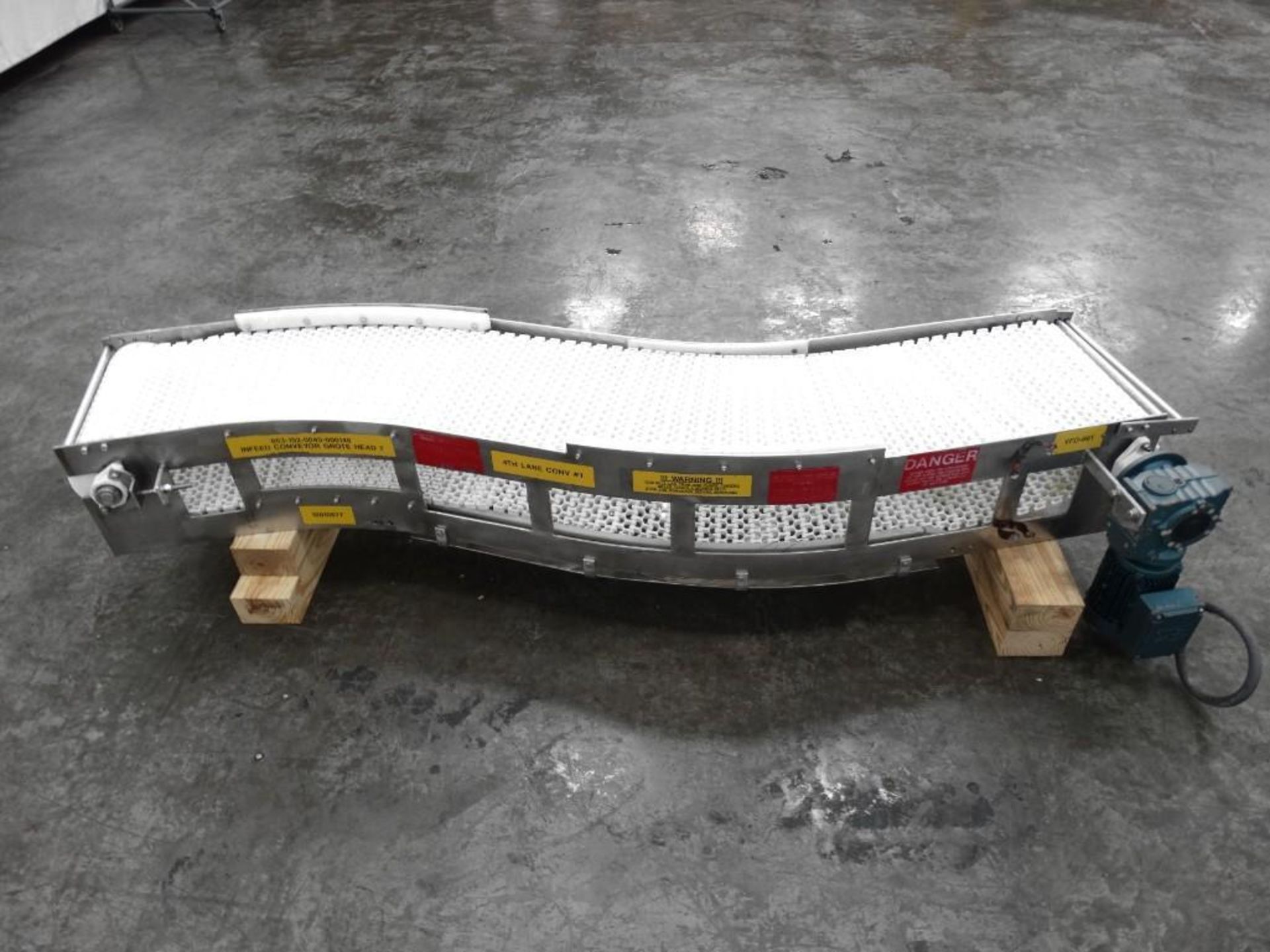 Plastic Mat Top Conveyor 92" Long x 16" Wide - Image 2 of 7