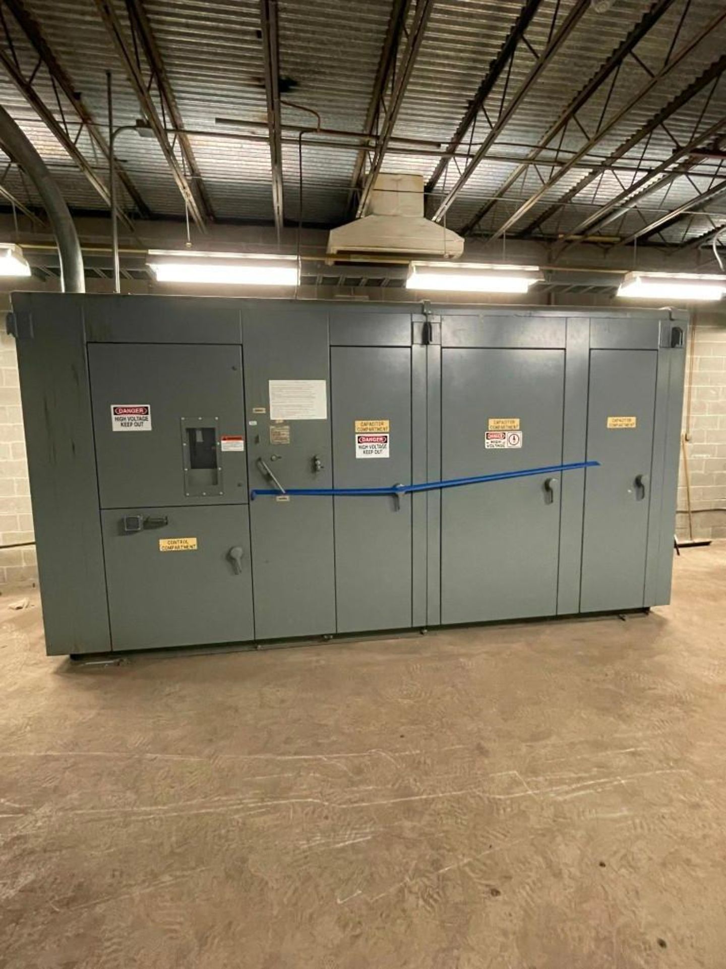 Westinghouse Metal Enclosed Capacitor Equipment
