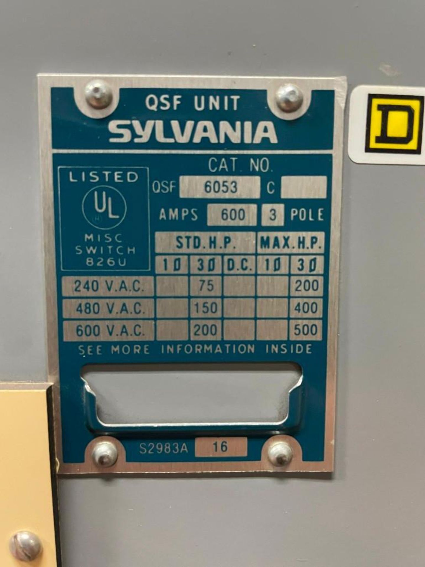 Sylvania Model SO9982 Indoor Unit Substation w 4 QSF Buckets - Image 4 of 5