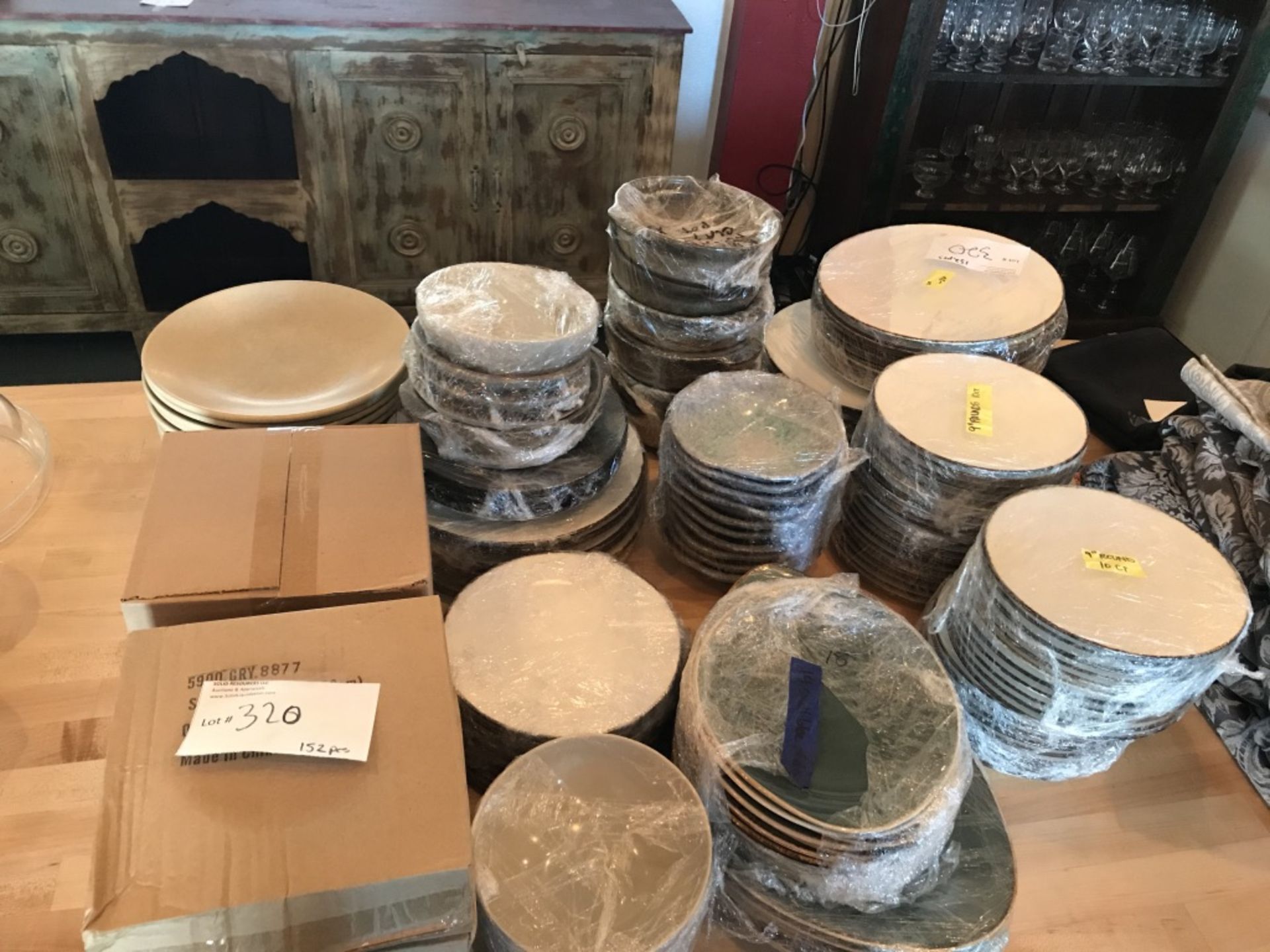 LOT OF: (152) VARIOUS DISHES TO INCLUDE: CLAY POTS, PLATES, BOWLS - Image 2 of 12