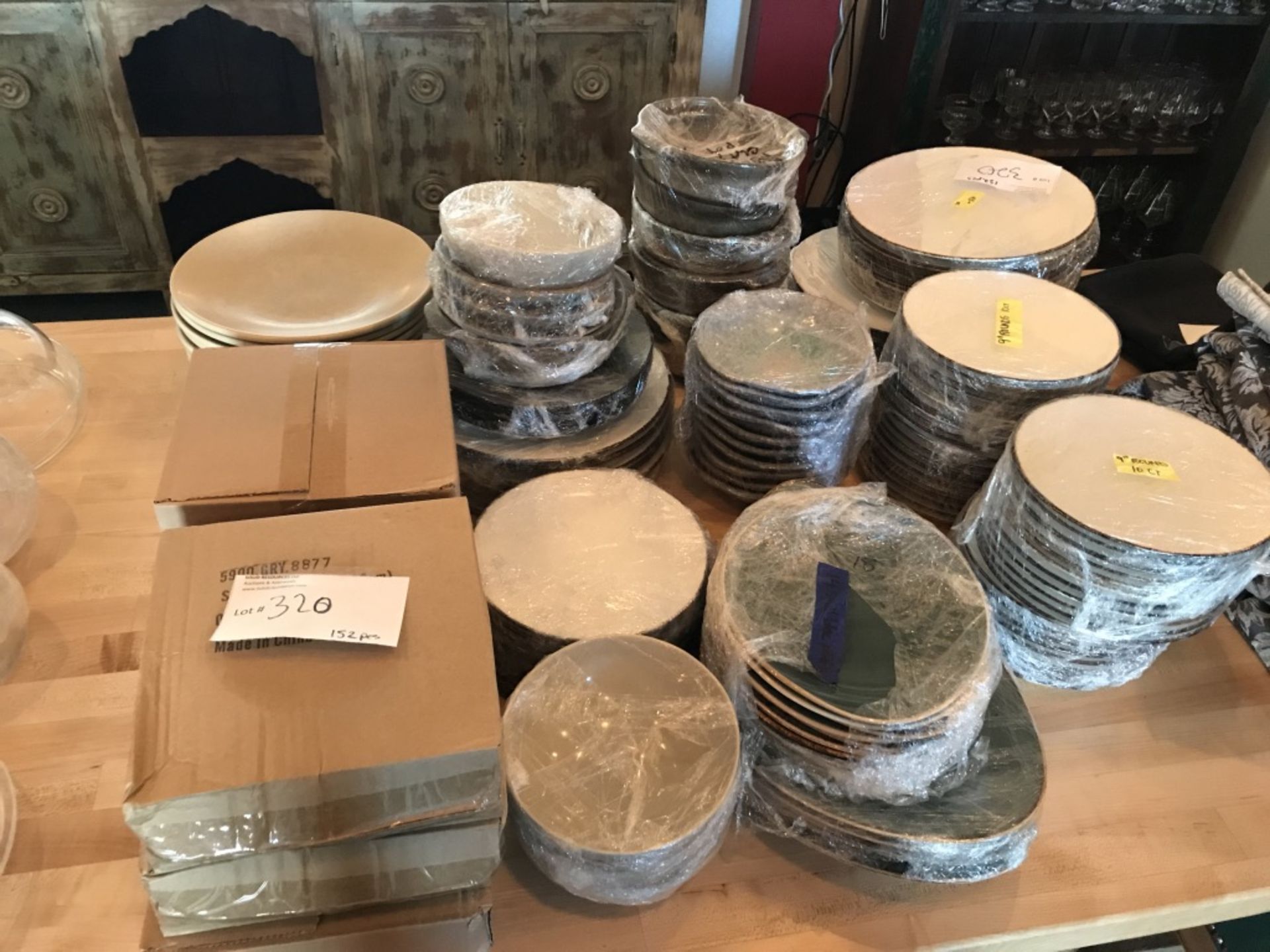 LOT OF: (152) VARIOUS DISHES TO INCLUDE: CLAY POTS, PLATES, BOWLS