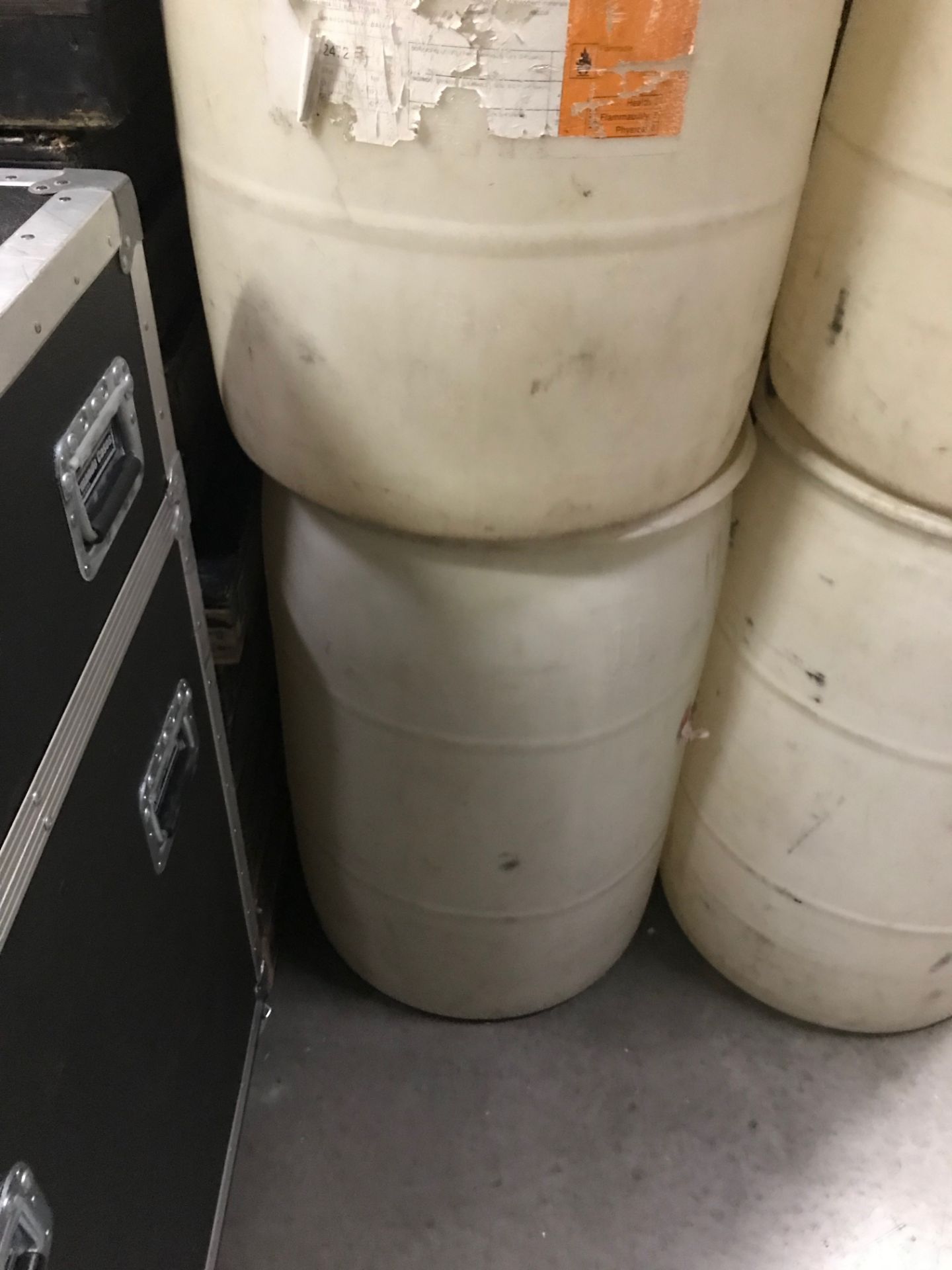 LOT OF: (4) 55 GALLON DRUMS W/ LIDS (USED FOR WATER WEIGHTS FOR RIGGING) - Image 4 of 4