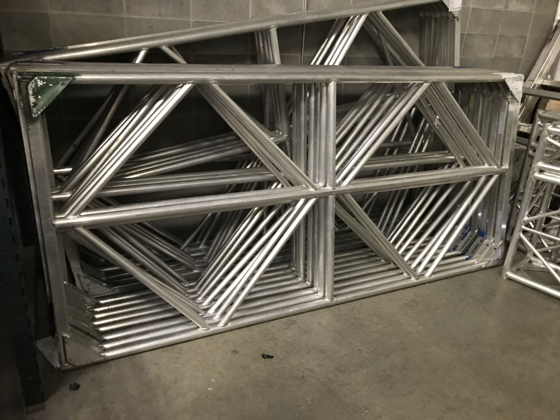 LOT OF: (4) RIGGING FRAMES 10' LONG X 4.5' - Image 4 of 4