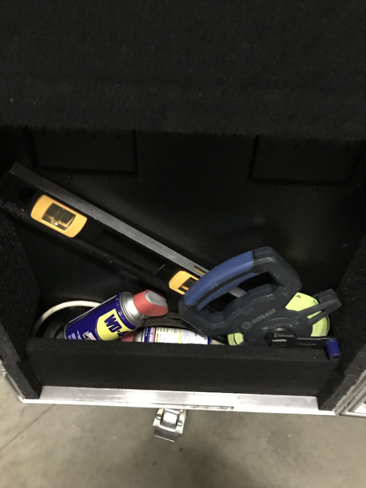 5 DRAWER ROLLING TOOL BOX W/ TOOLS INSIDE (SEE PICTURES) - Image 3 of 11