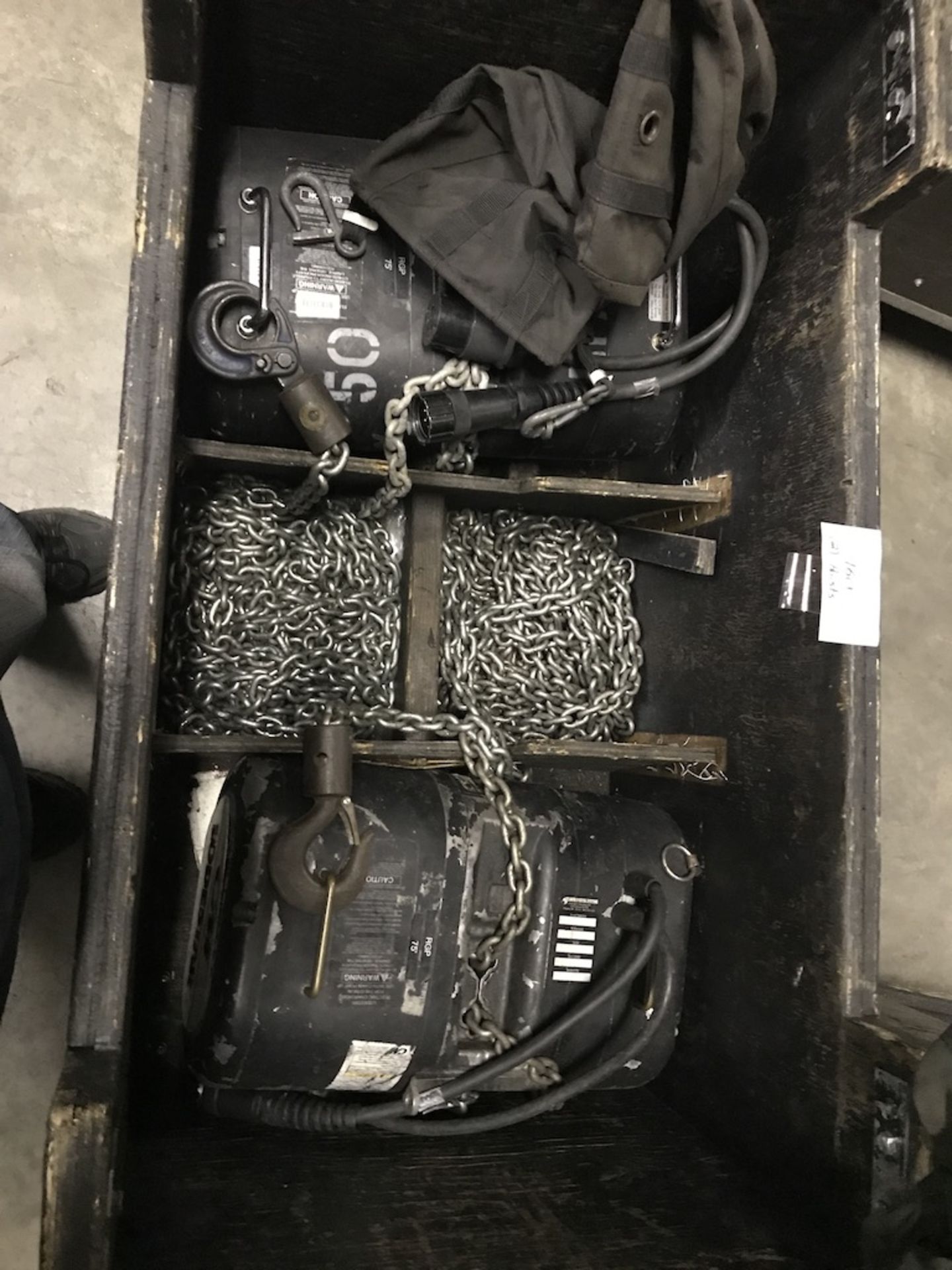 LOT OF: (2) ATLANTA RIGGING SYSTEMS LODESTAR ELECTRIC CHAIN HOISTS W/ 75' OF CHAIN IN BOX - Image 2 of 5