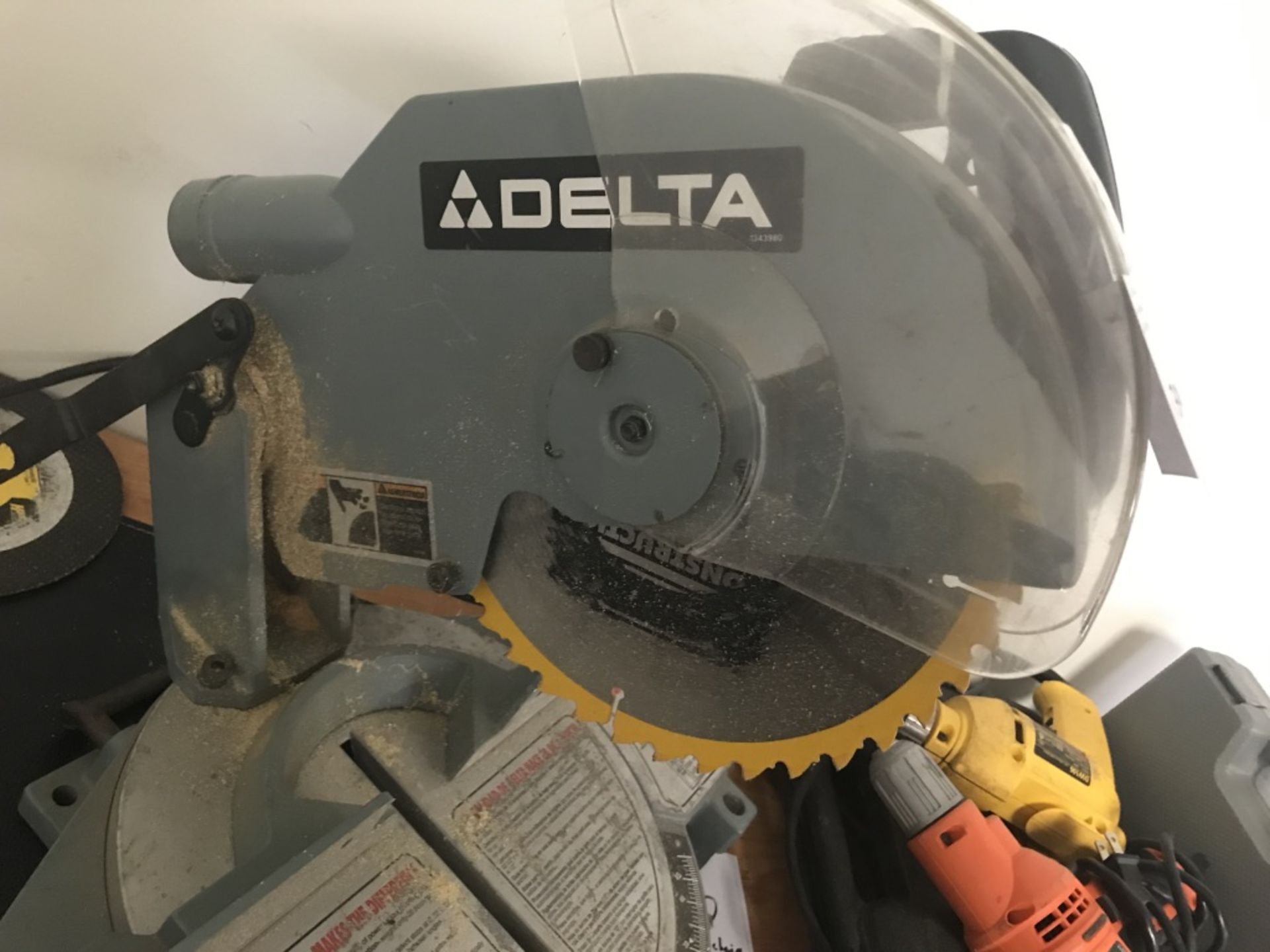 DELTA CHOP SAW - Image 3 of 4