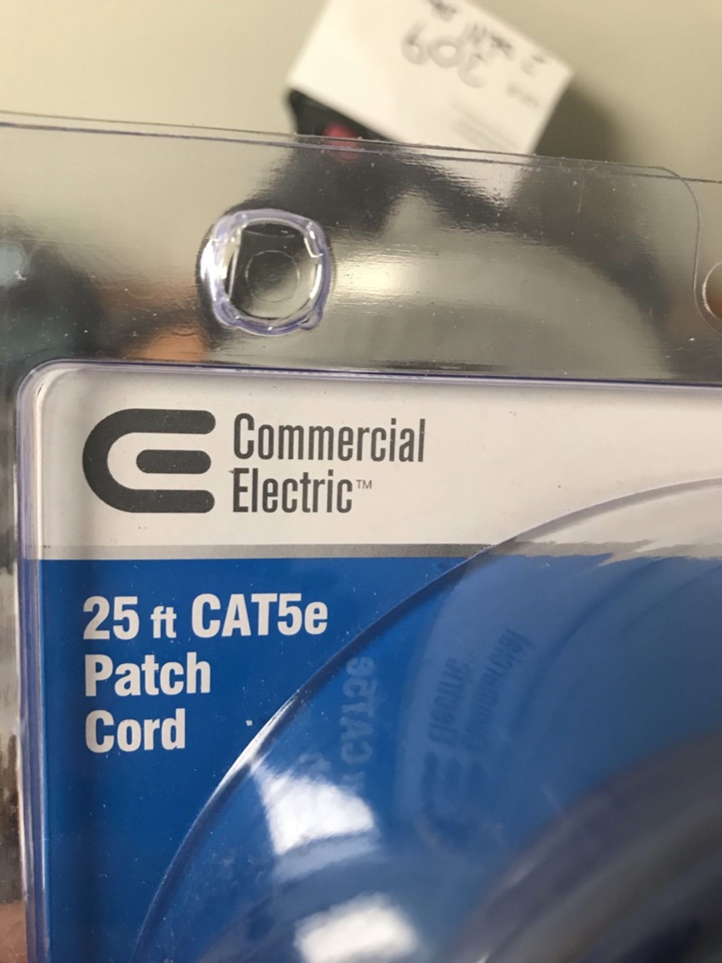LOT OF: (1) 25' CAT 5E CORD AND (1) 100' CAT 5E CORD - Image 3 of 4