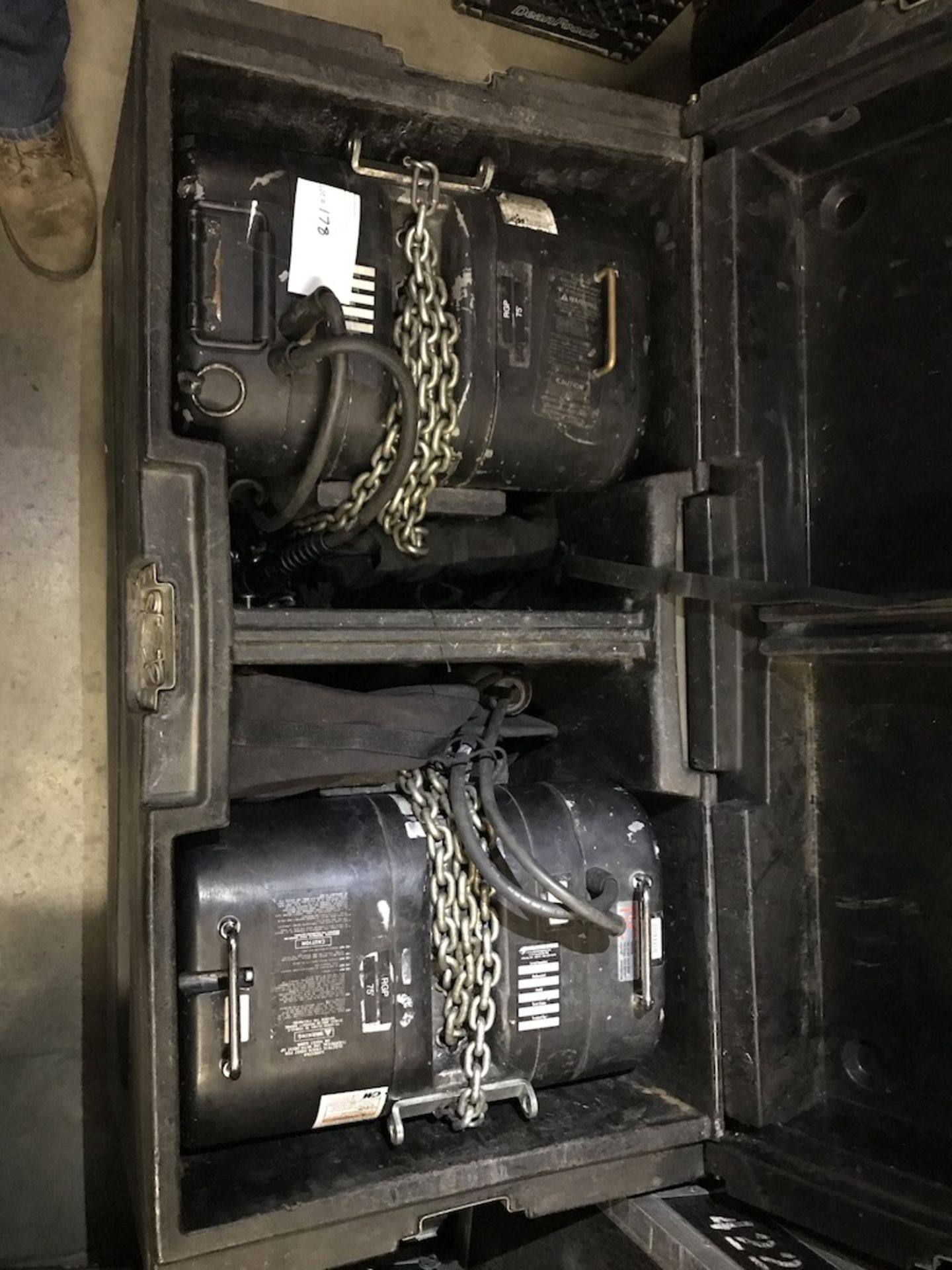 LOT OF: (1) ATLANTA RIGGING SYSTEMS LODESTAR ELECTRIC CHAIN HOISTS RATED FOR 2 TON AND (1) HOIST RAT - Image 2 of 5