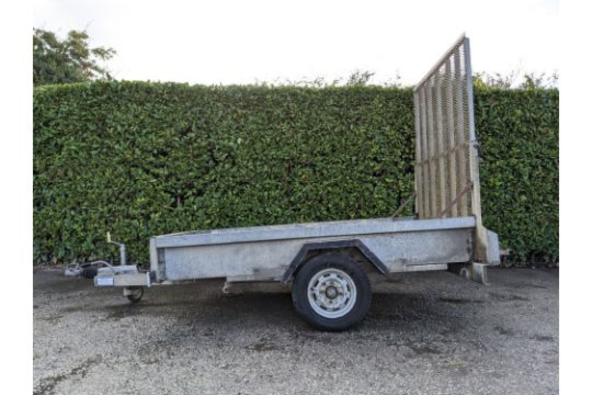 Indespension Single Axle 1300kg 8 x 5 Trailer