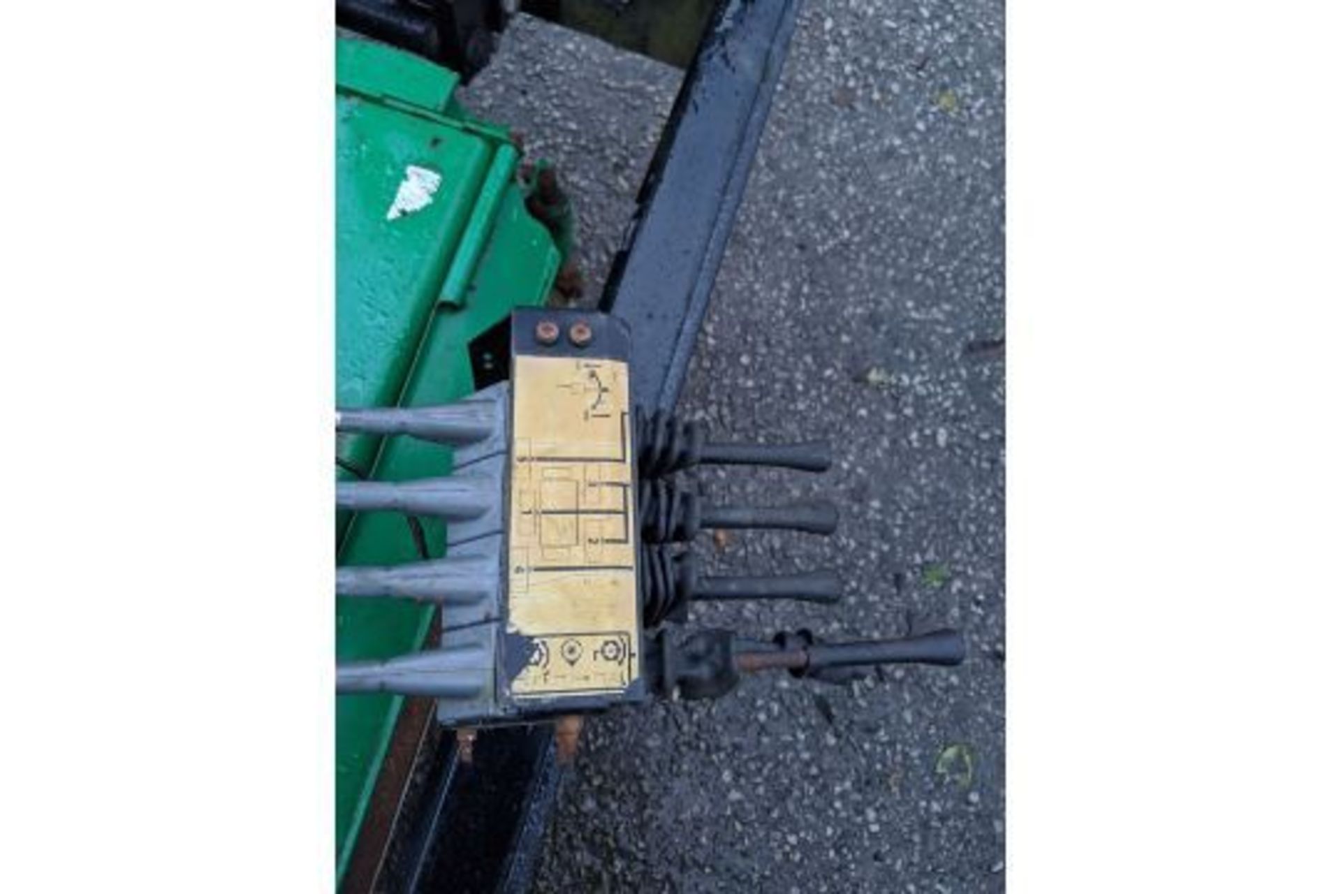 Ransomes TG3400 Tow Behind Gang Mower - Image 3 of 5