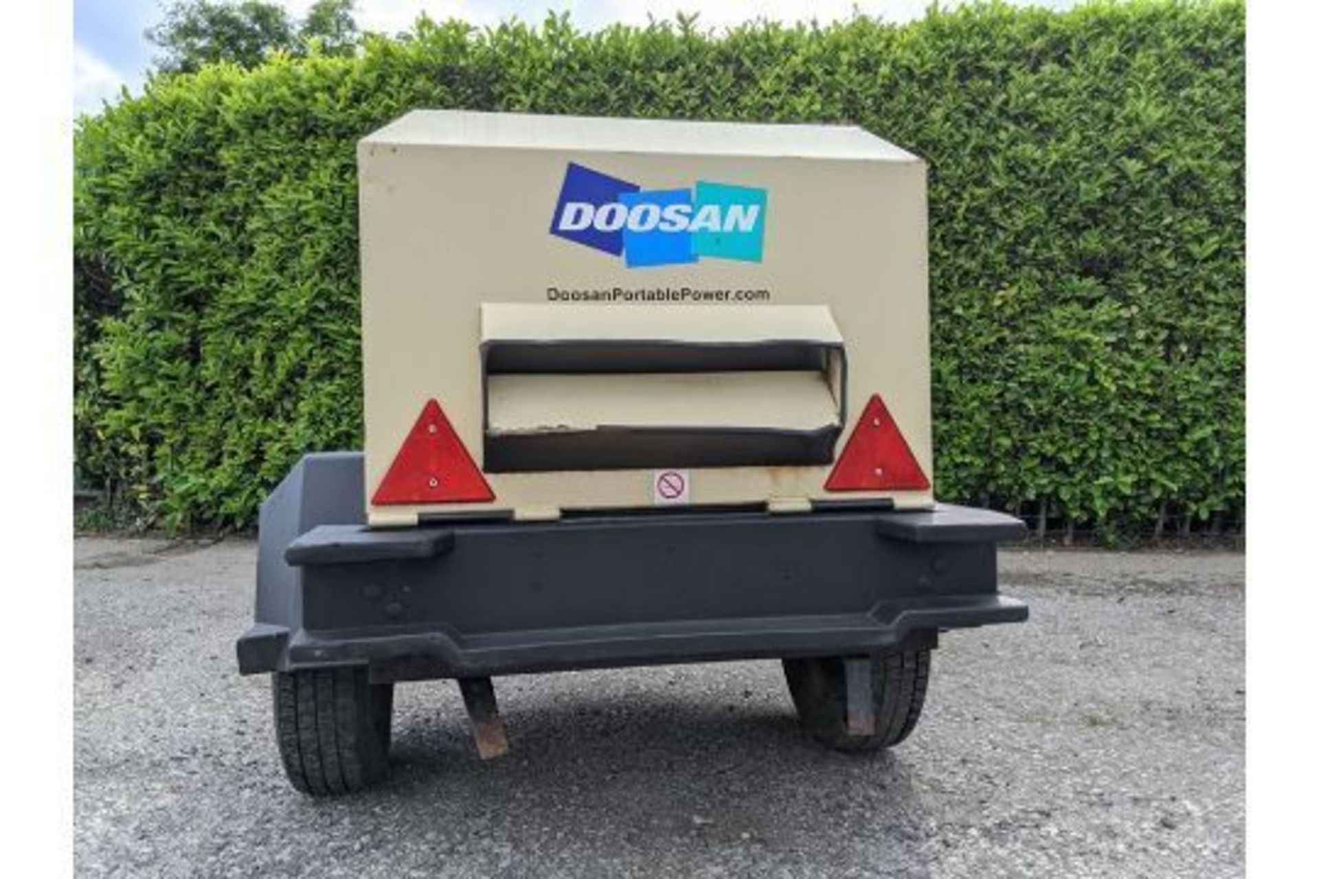Doosan 7/20 Portable Air Compressor - Image 3 of 7