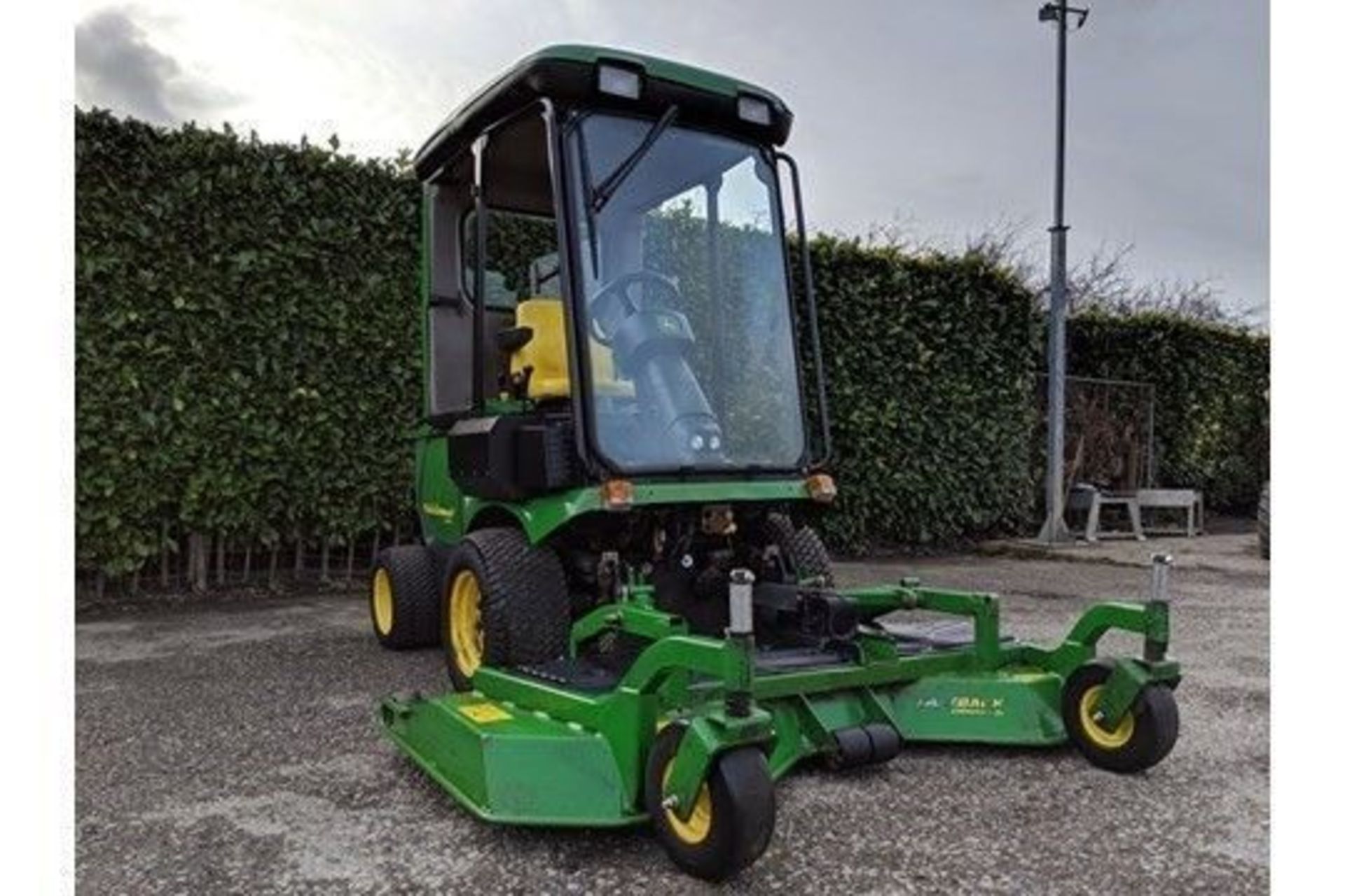 2009 John Deere 1445 Series II 72" Ride On Rotary Mower - Image 4 of 6