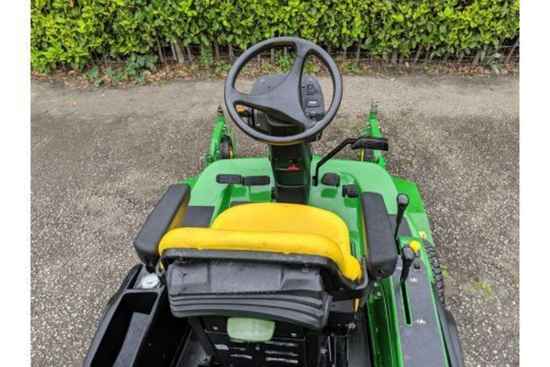 2012 John Deere 1445 Series II 62" Ride On Rotary Mower - Image 7 of 8