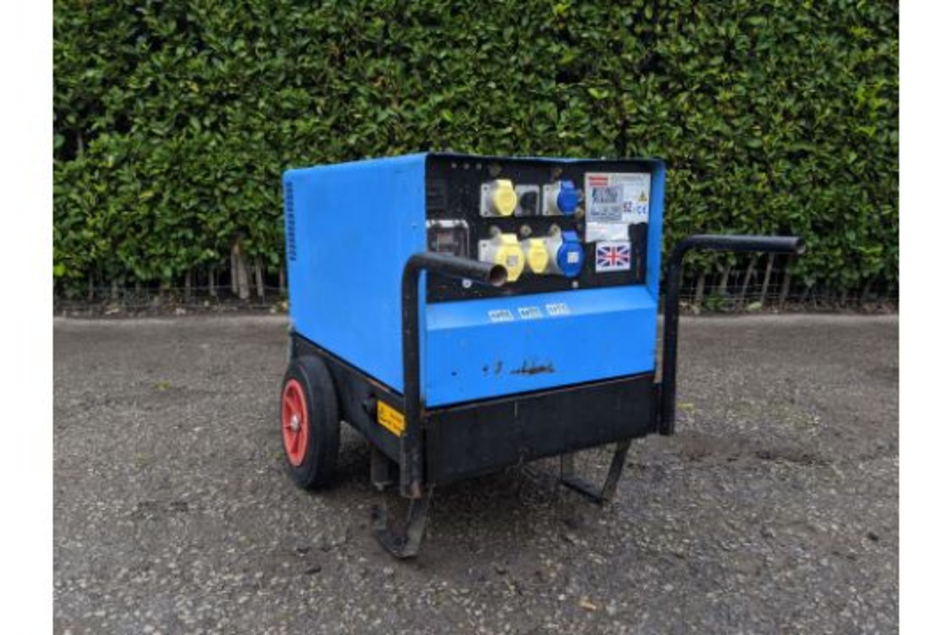 Stephill SSD6000 6.0 kVA Yanmar Super Silent Diesel Generator with Wheel Kit - Image 4 of 7