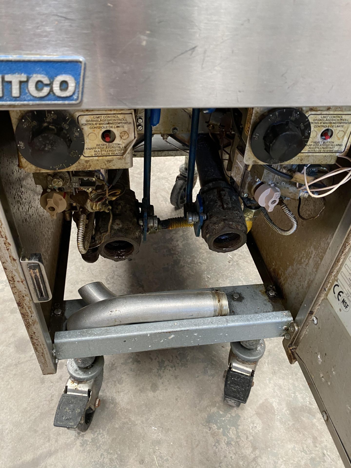 Pitco Twin Tank Twin Basket Fryer, Gas - Image 3 of 3