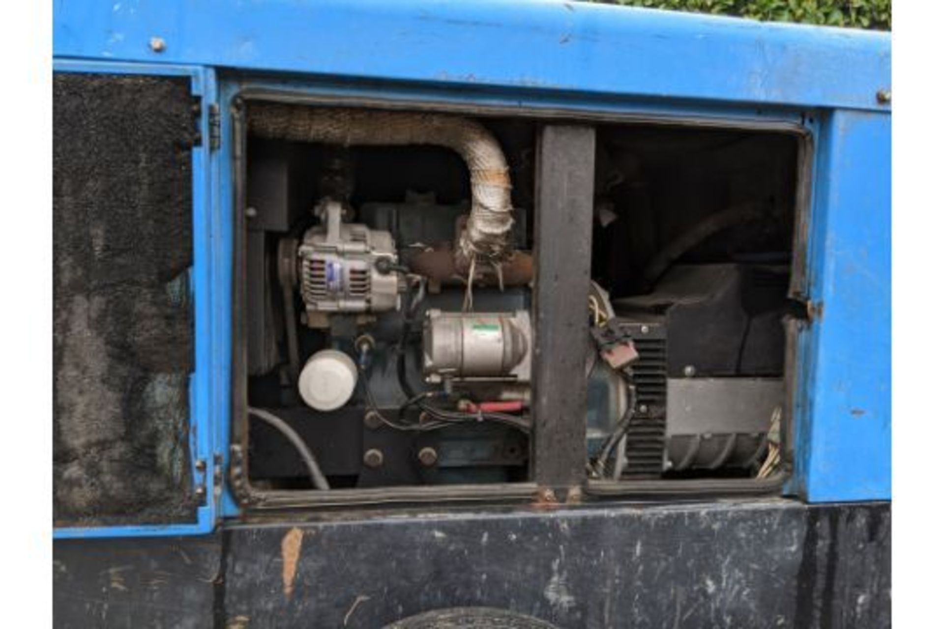 Stephill SSD10000 10.0 kVA Kubota Super Silent Diesel Generator - Image 2 of 6