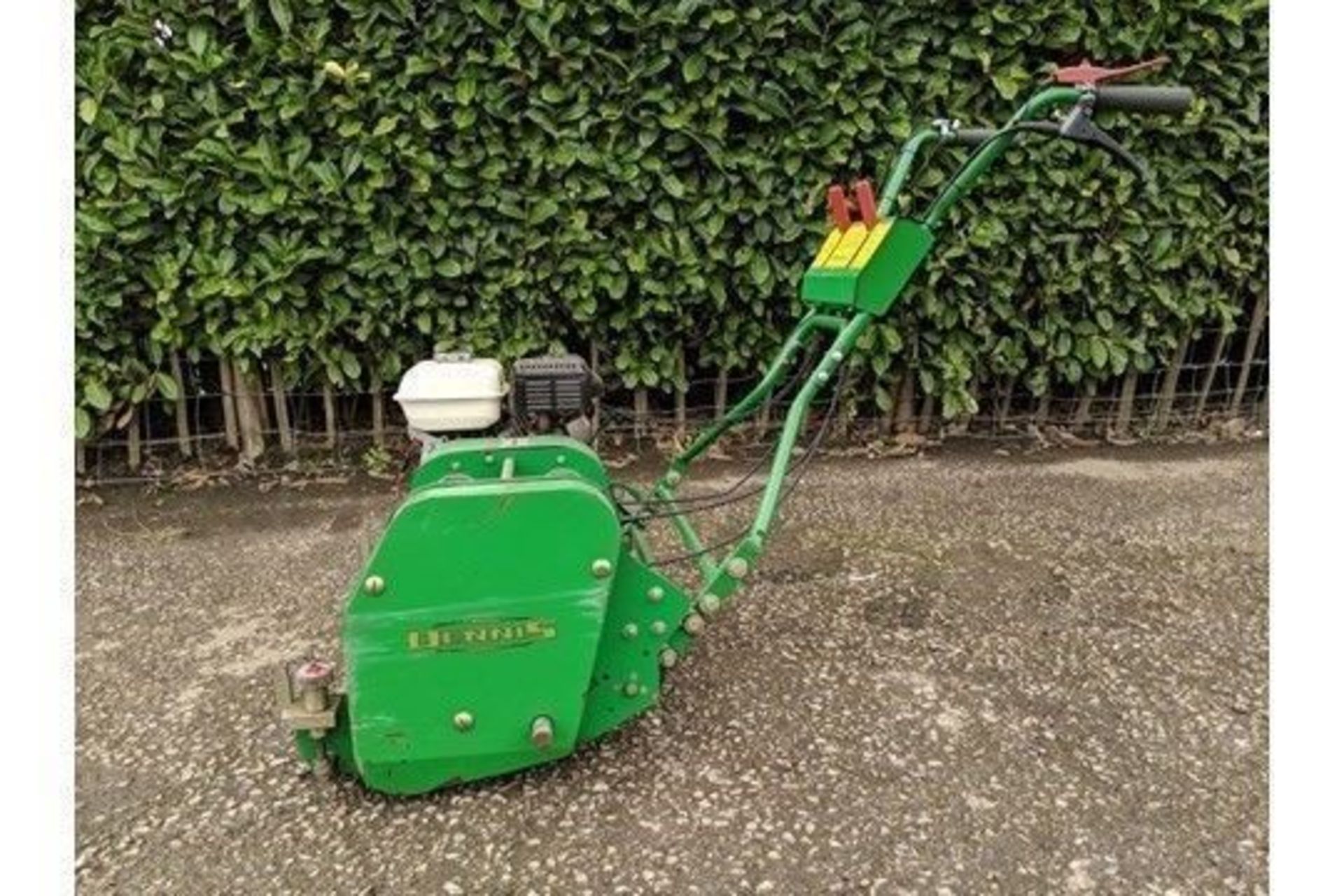 2003 Dennis G560 11 Blade Cylinder Mower - Image 4 of 4