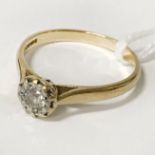 18CT GOLD DIAMOND SOLITAIRE RING - SIZE R
