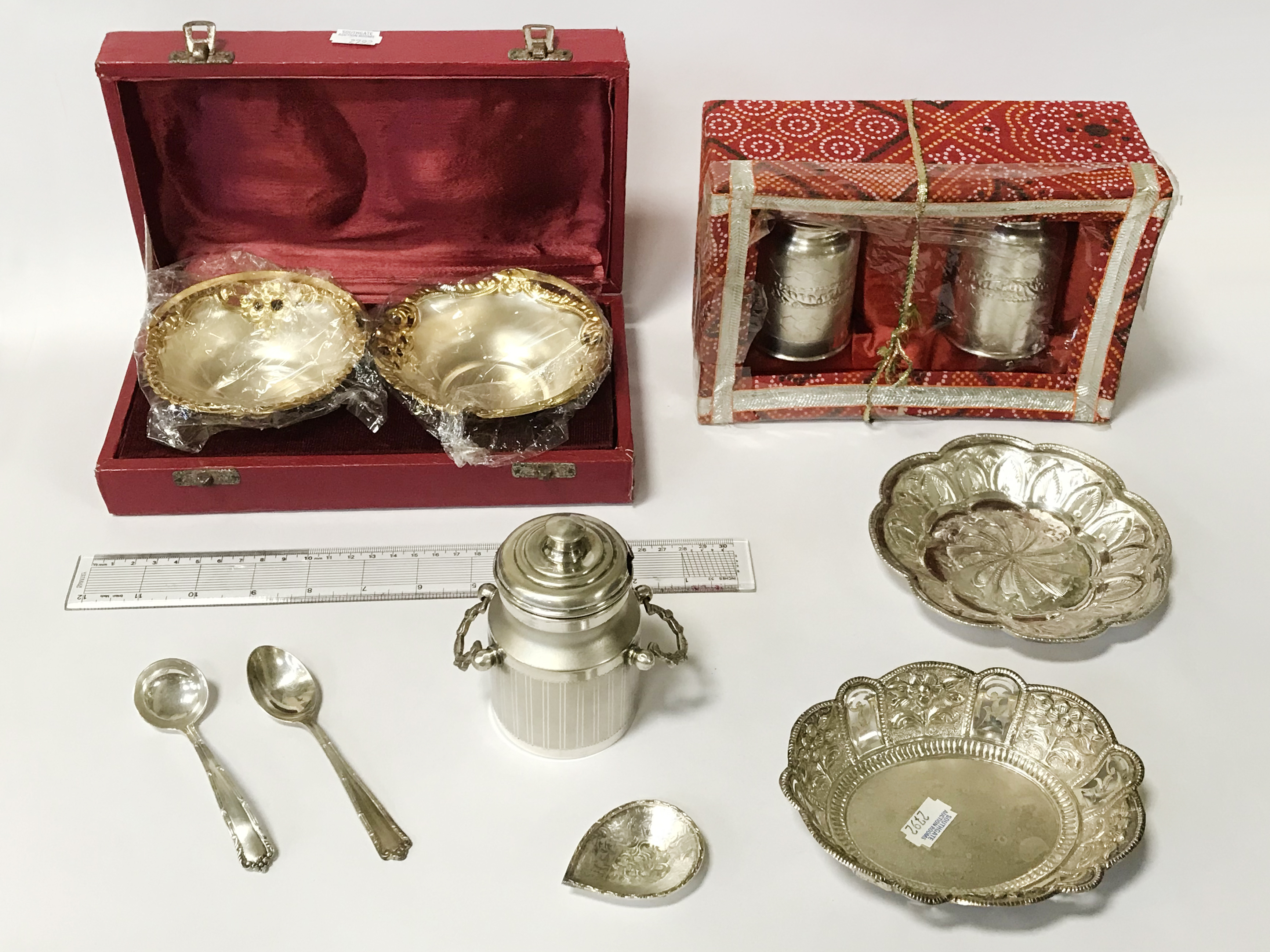 QTY DECORATIVE CASED EUROPEAN ITEMS WITH SOME SILVER