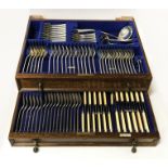 HM SILVER CUTLERY IN BARLEY TWIST CABINET 4KILO 38GRAMS