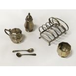 HM SILVER TOAST RACK WITH 3 PIECE CONDIMENT SET