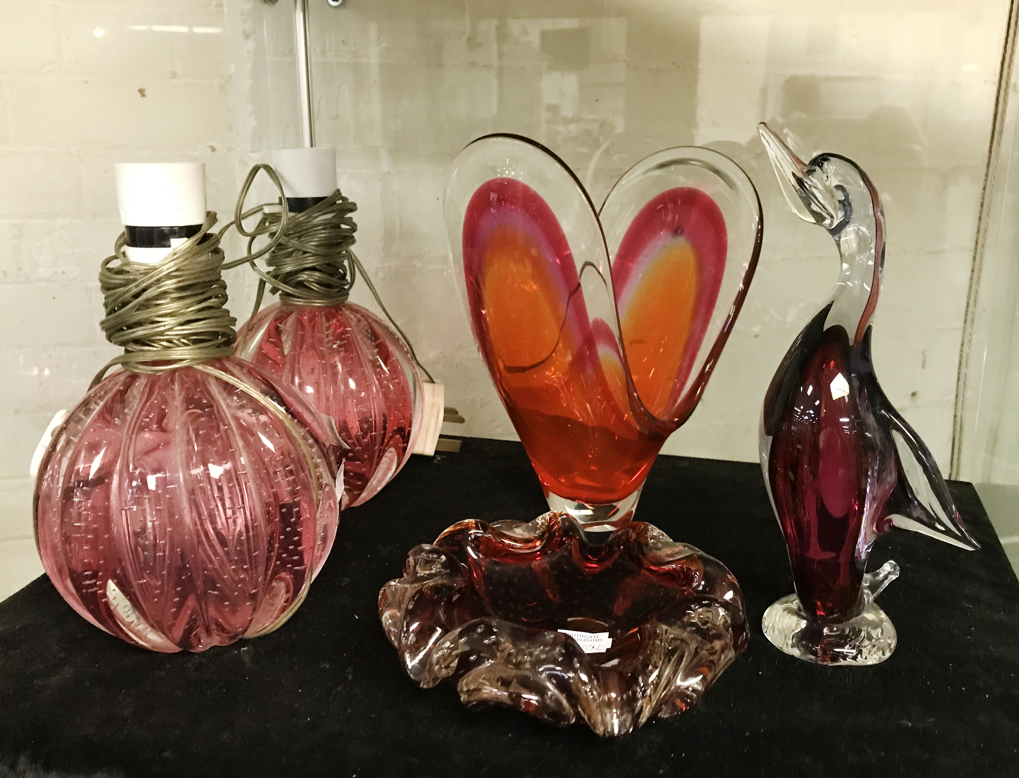 FIVE PIECES OF VENETIAN GLASS