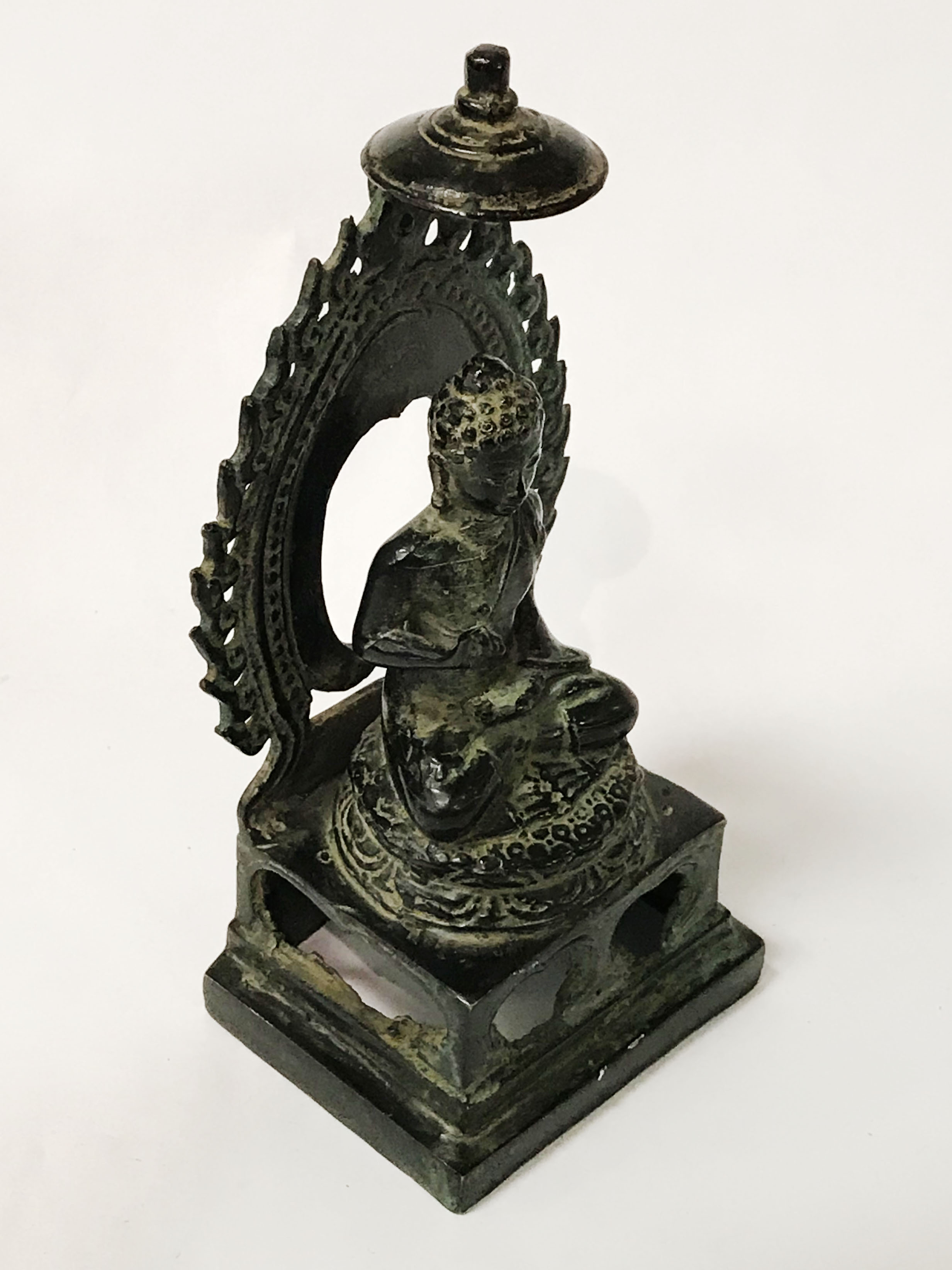 BRONZE HINDU GODESS DEITY 20CM HIGH 8.5CM WIDE APPROX 647 GRAMS - Image 3 of 4